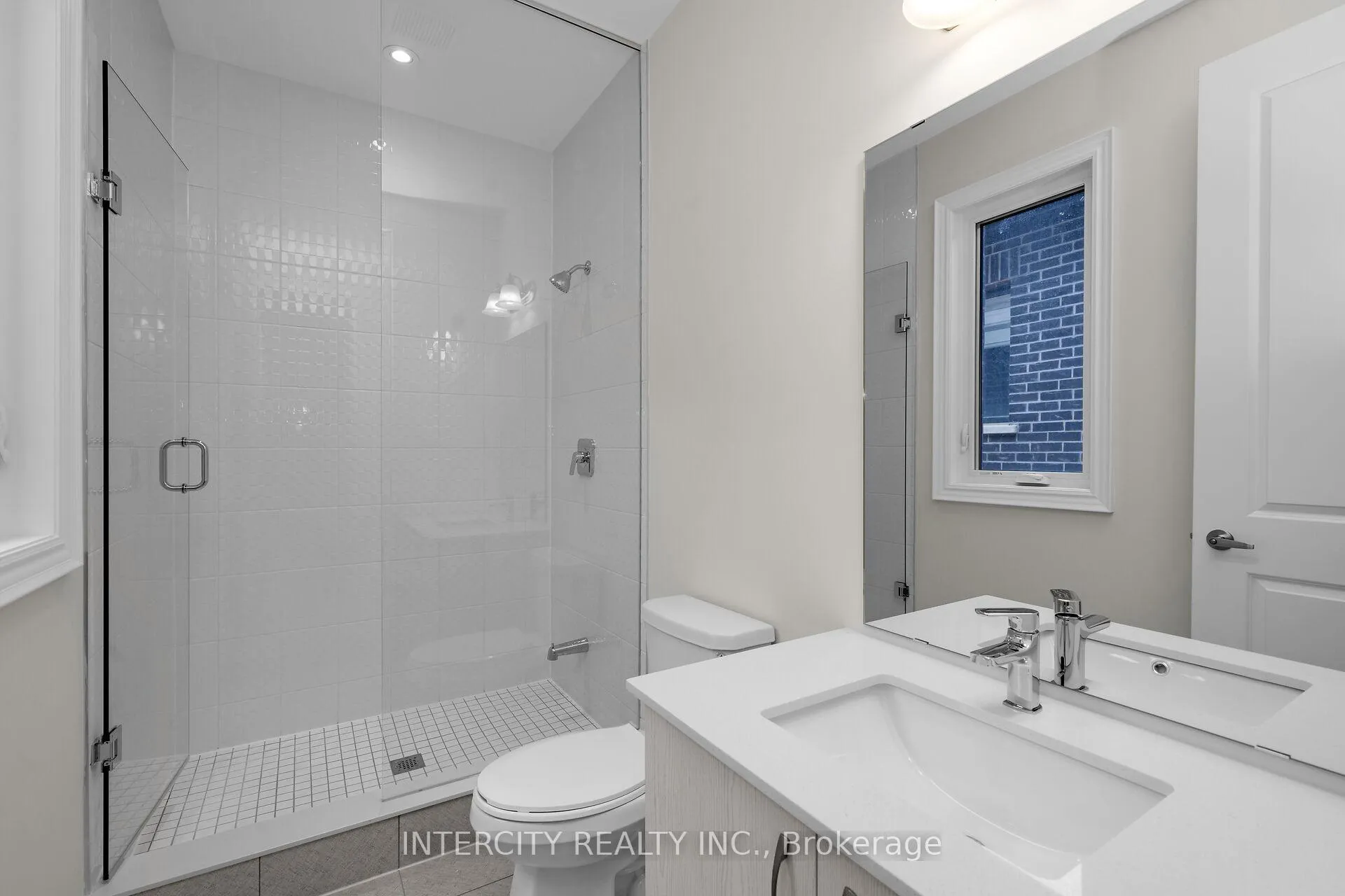 Photo 28 of 85 Terravista Crescent, Vaughan, Kleinburg — HOMEH