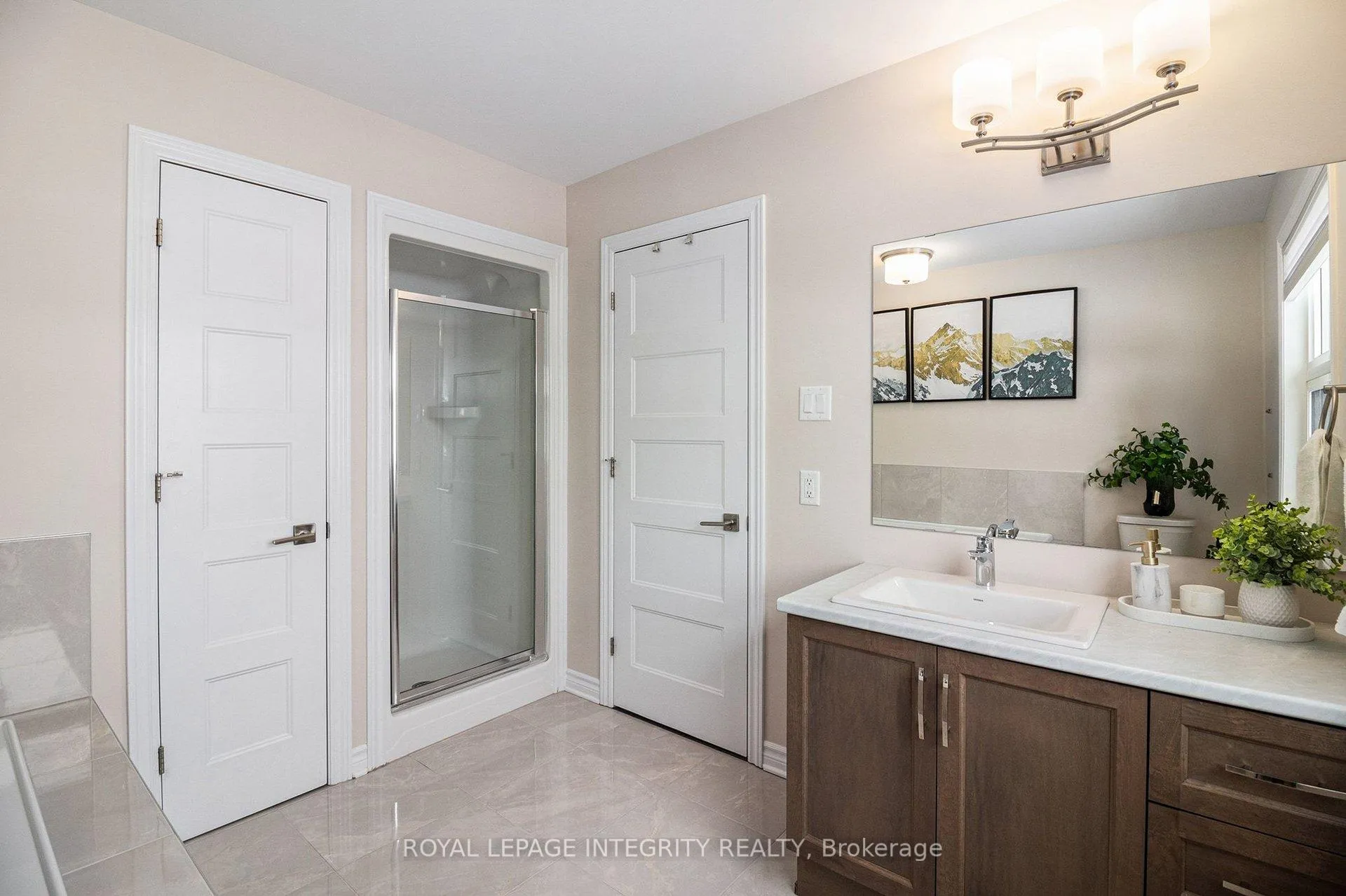 Photo 17 of 2 Richer Street, North Stormont, North Stormont (Finch) Twp — HOMEH