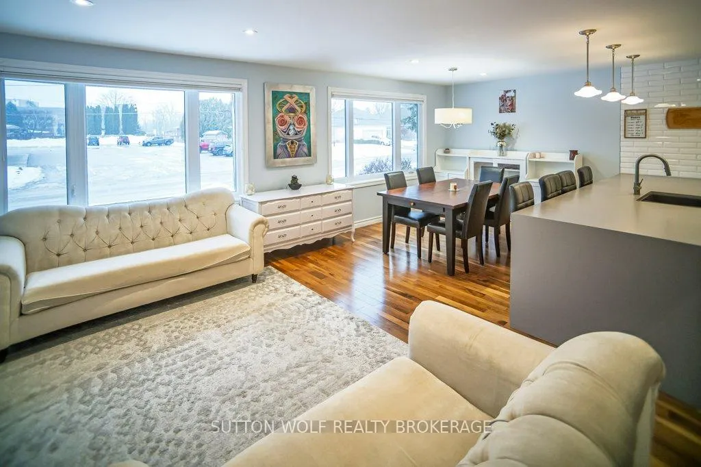 Photo 6 of 358 Drury Lane, Strathroy-Caradoc, NW — HOMEH