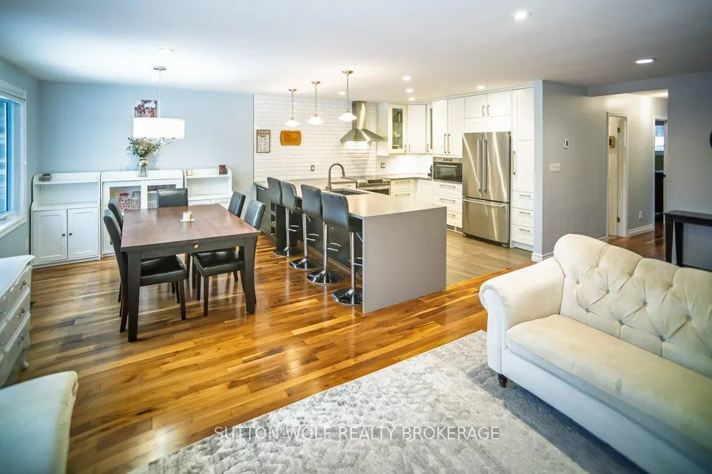 Photo 9 of 358 Drury Lane, Strathroy-Caradoc, NW — HOMEH