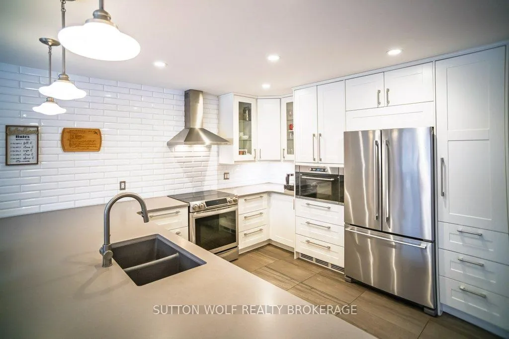 Photo 10 of 358 Drury Lane, Strathroy-Caradoc, NW — HOMEH