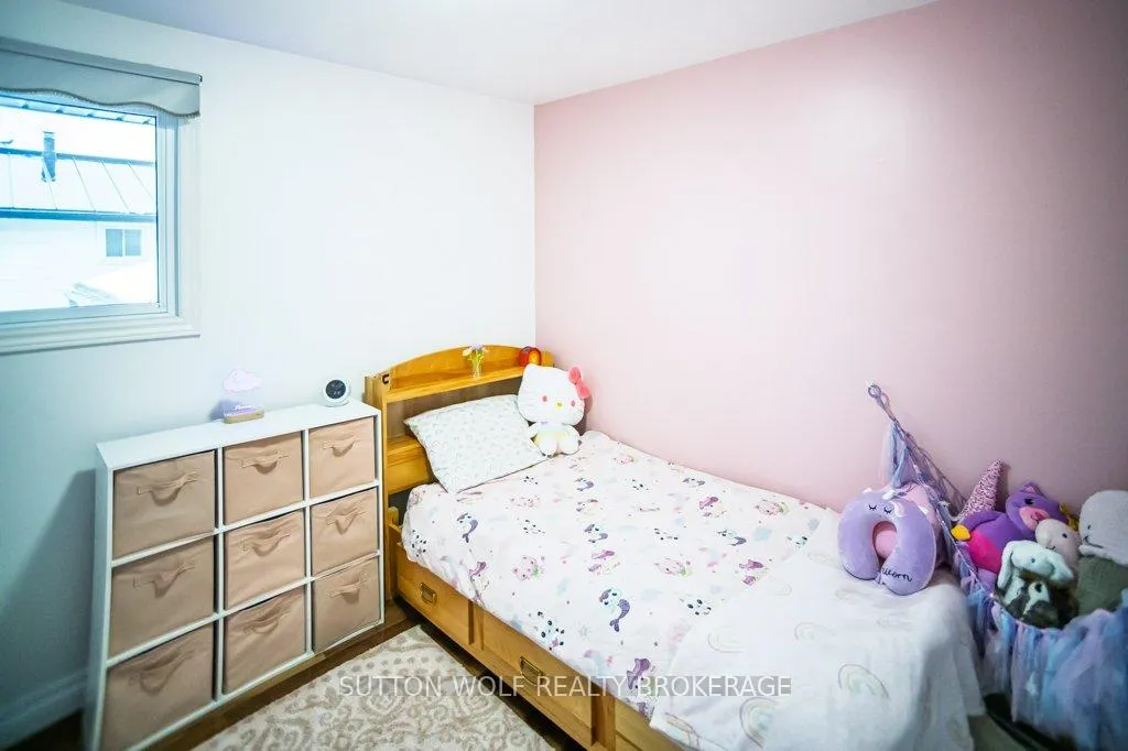 Photo 15 of 358 Drury Lane, Strathroy-Caradoc, NW — HOMEH
