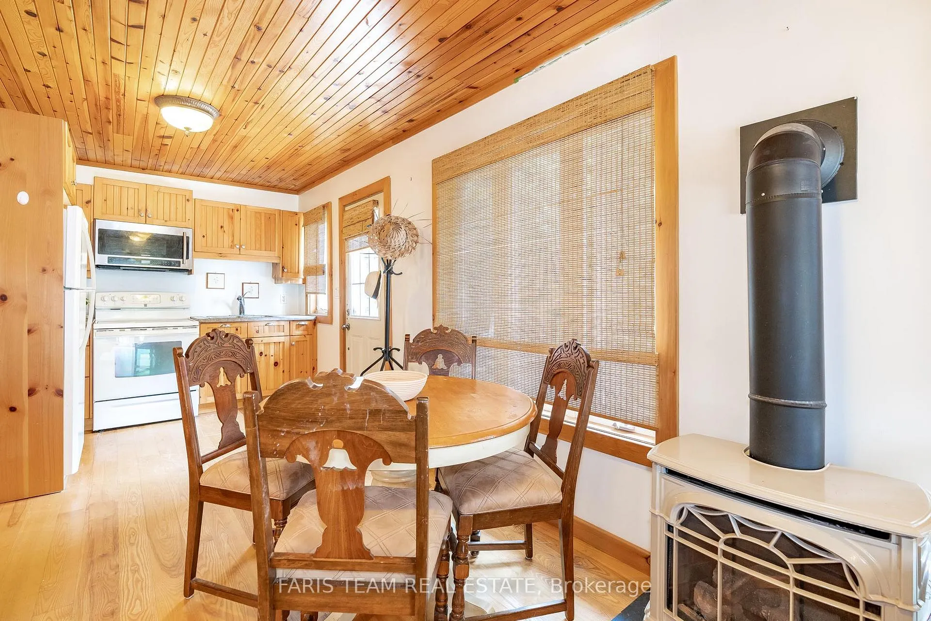Photo 21 of 774 Lafontaine Road W, Tiny, Rural Tiny — HOMEH