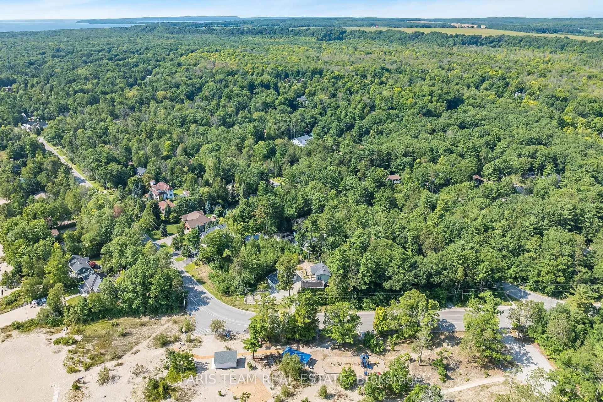 Photo 31 of 774 Lafontaine Road W, Tiny, Rural Tiny — HOMEH