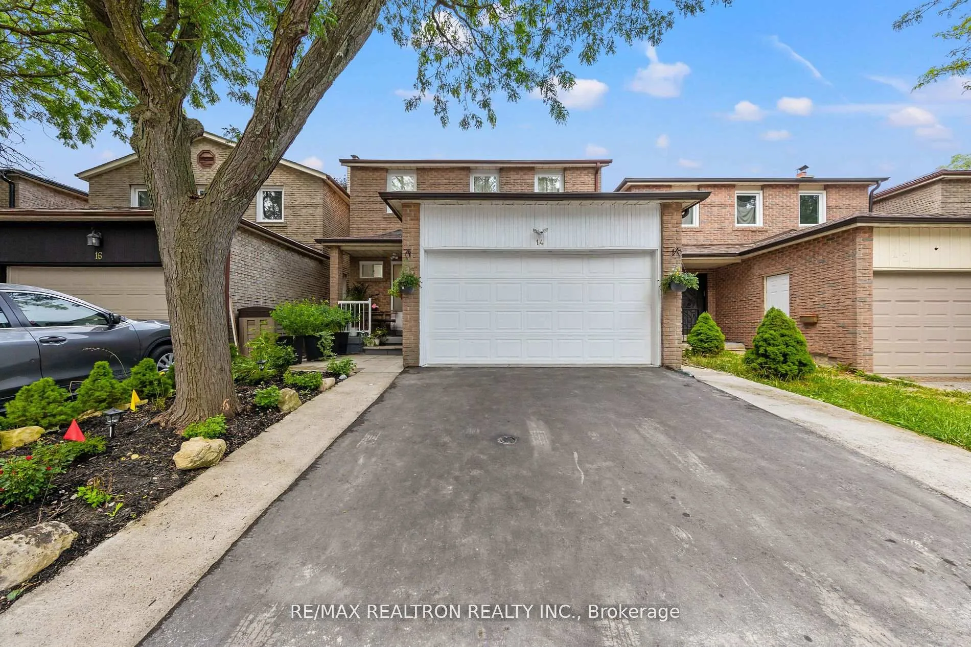 Photo 1 of 14 Mortimer Court, Vaughan, Crestwood-Springfarm-Yorkhill — HOMEH