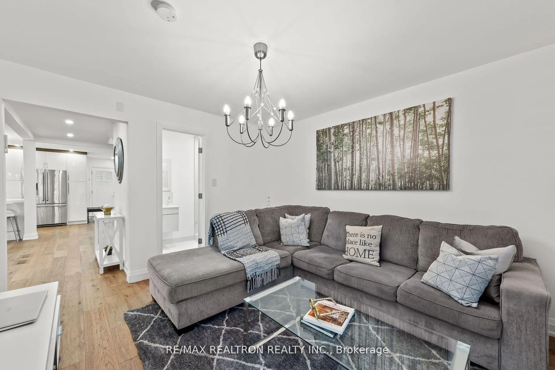 Photo 17 of 14 Mortimer Court, Vaughan, Crestwood-Springfarm-Yorkhill — HOMEH