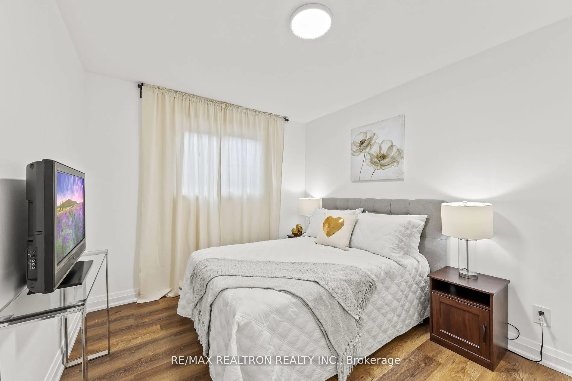 Photo 24 of 14 Mortimer Court, Vaughan, Crestwood-Springfarm-Yorkhill — HOMEH