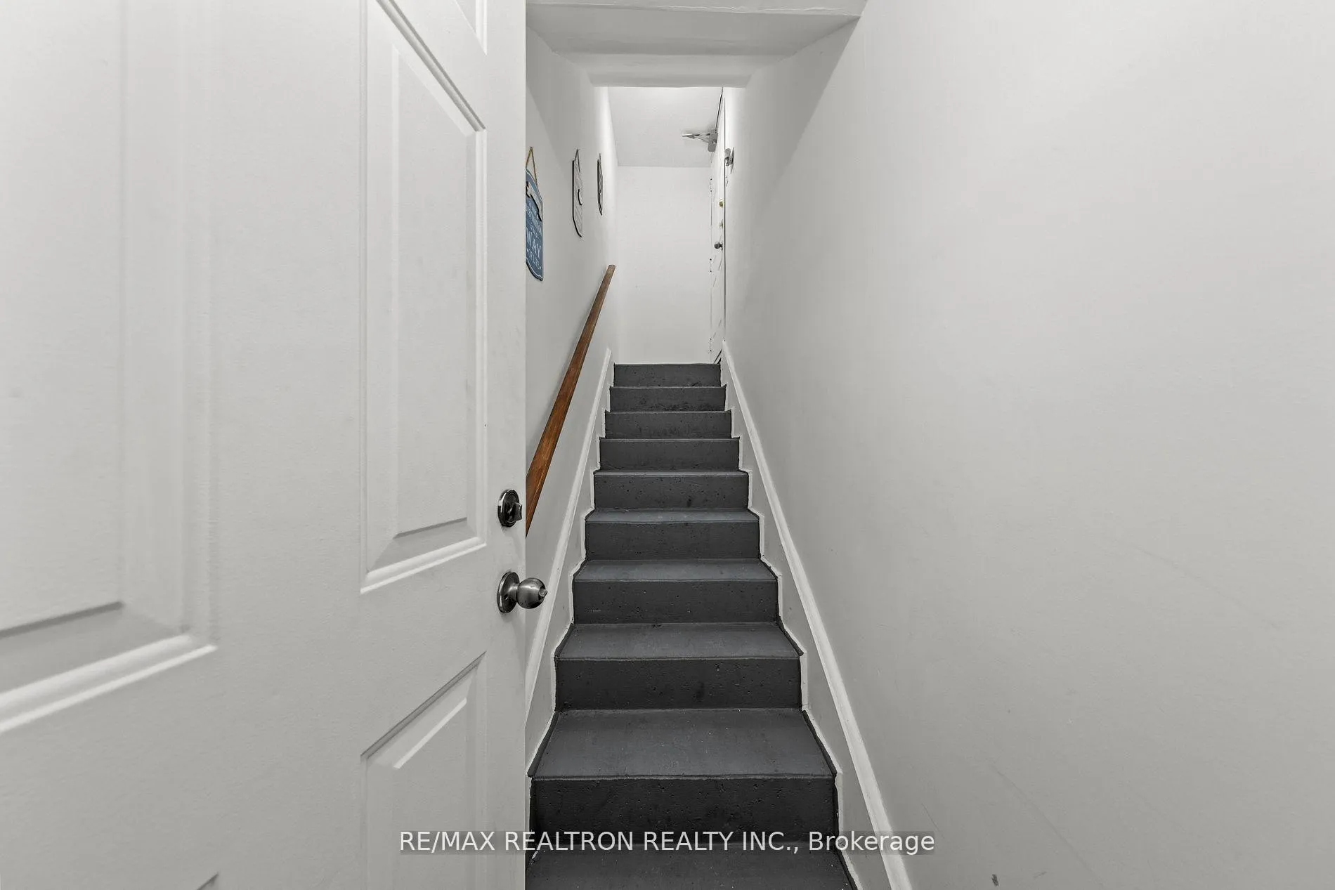 Photo 37 of 14 Mortimer Court, Vaughan, Crestwood-Springfarm-Yorkhill — HOMEH