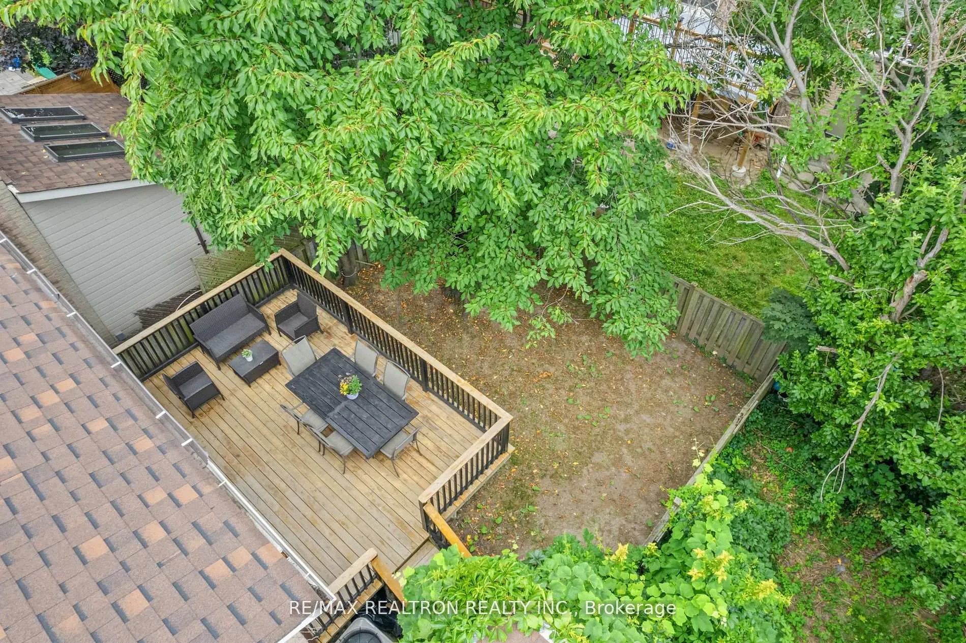 Photo 40 of 14 Mortimer Court, Vaughan, Crestwood-Springfarm-Yorkhill — HOMEH