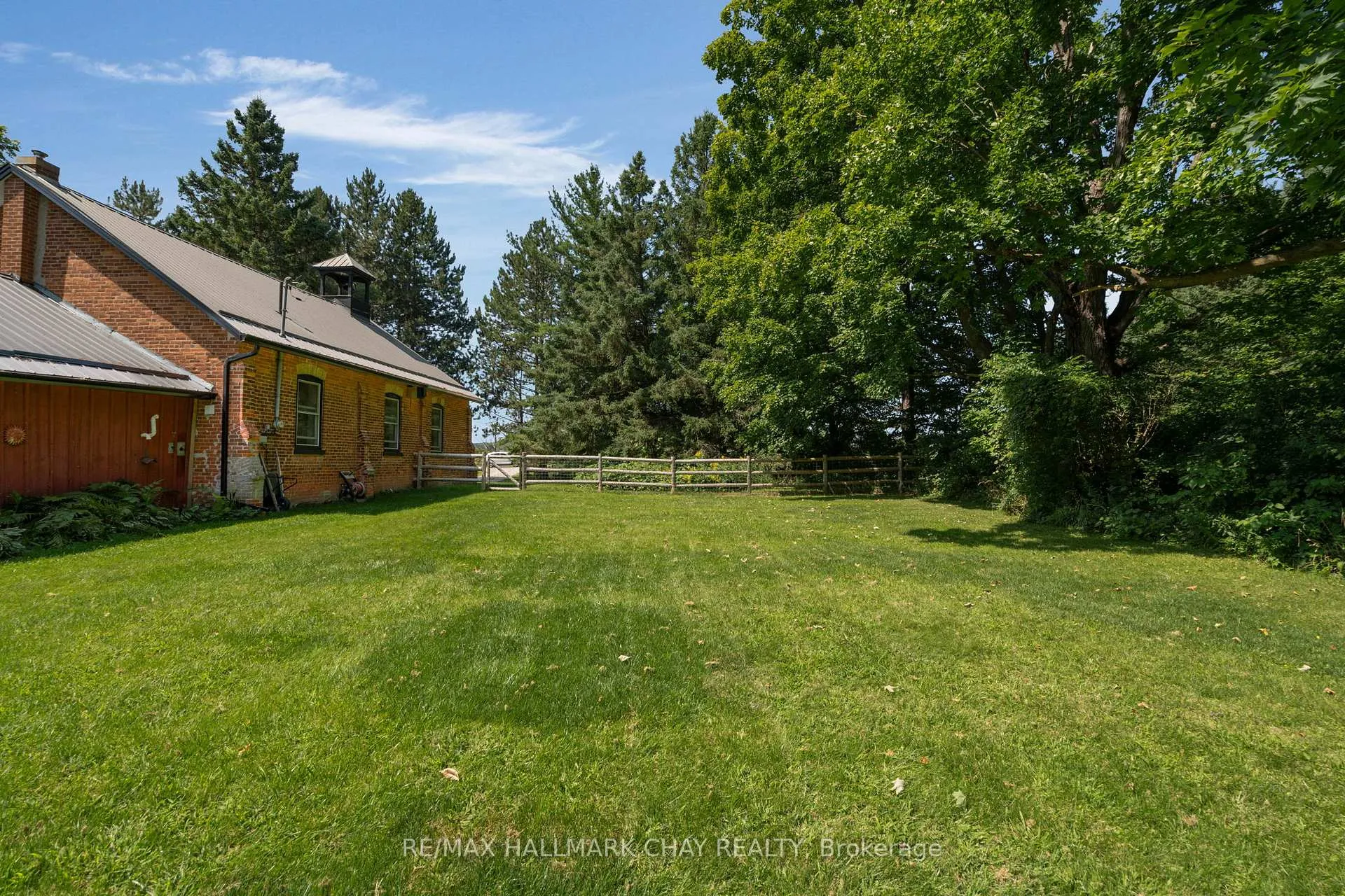 Photo 27 of 2583 County Road 42, Clearview, Stayner — HOMEH