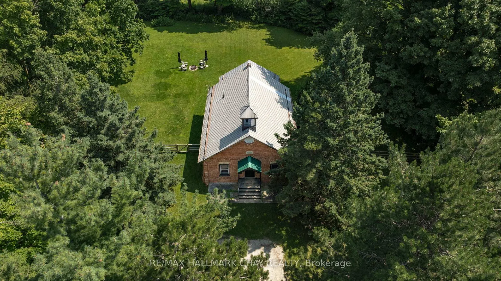 Photo 37 of 2583 County Road 42, Clearview, Stayner — HOMEH