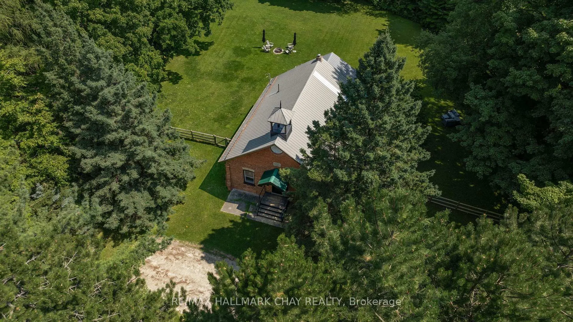 Photo 38 of 2583 County Road 42, Clearview, Stayner — HOMEH