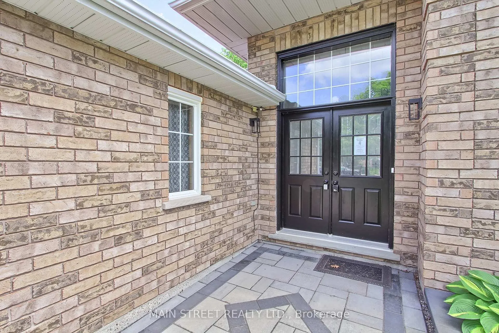 Photo 4 of 128 Emms Drive, Barrie, Holly — HOMEH
