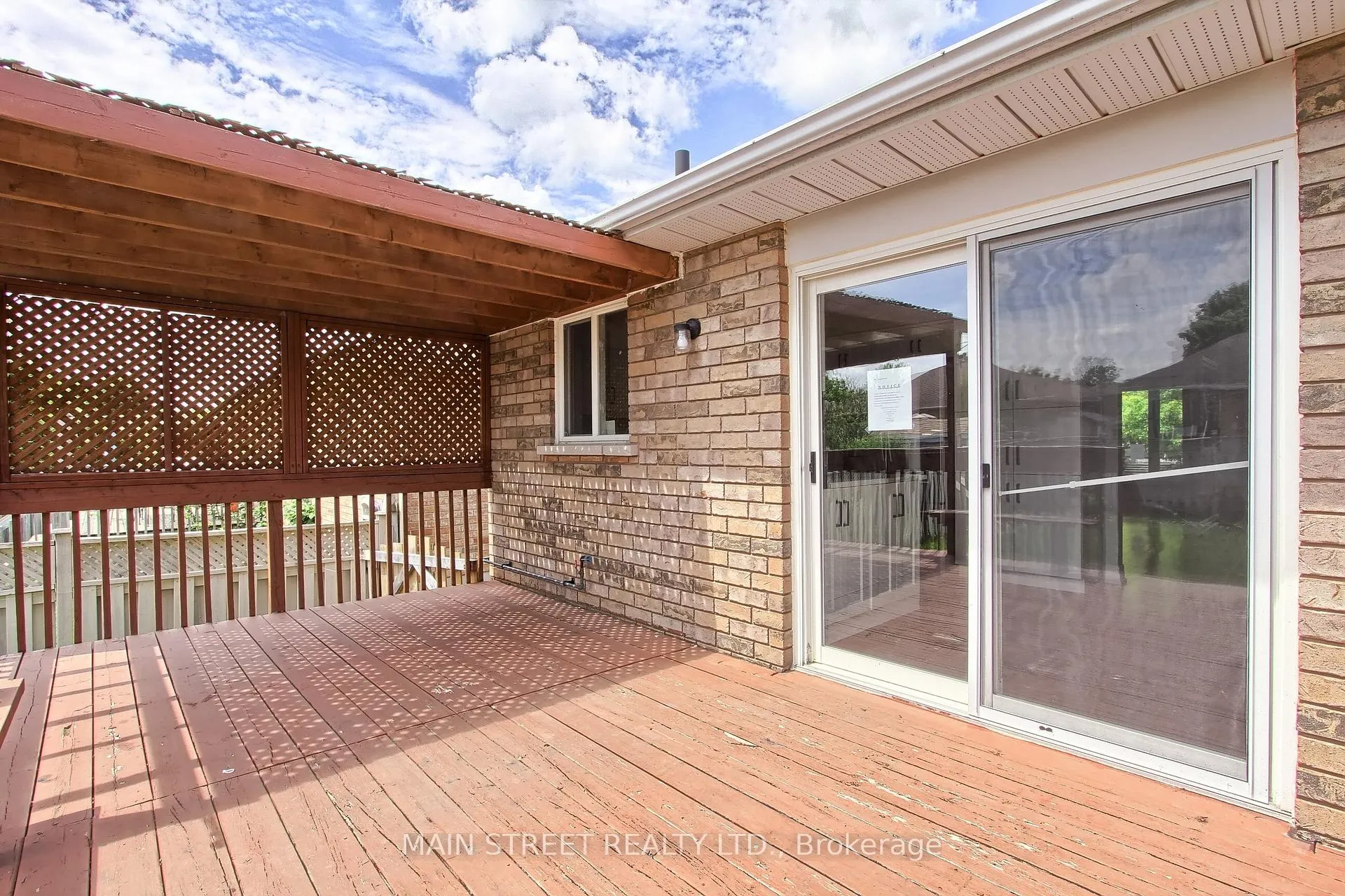 Photo 31 of 128 Emms Drive, Barrie, Holly — HOMEH