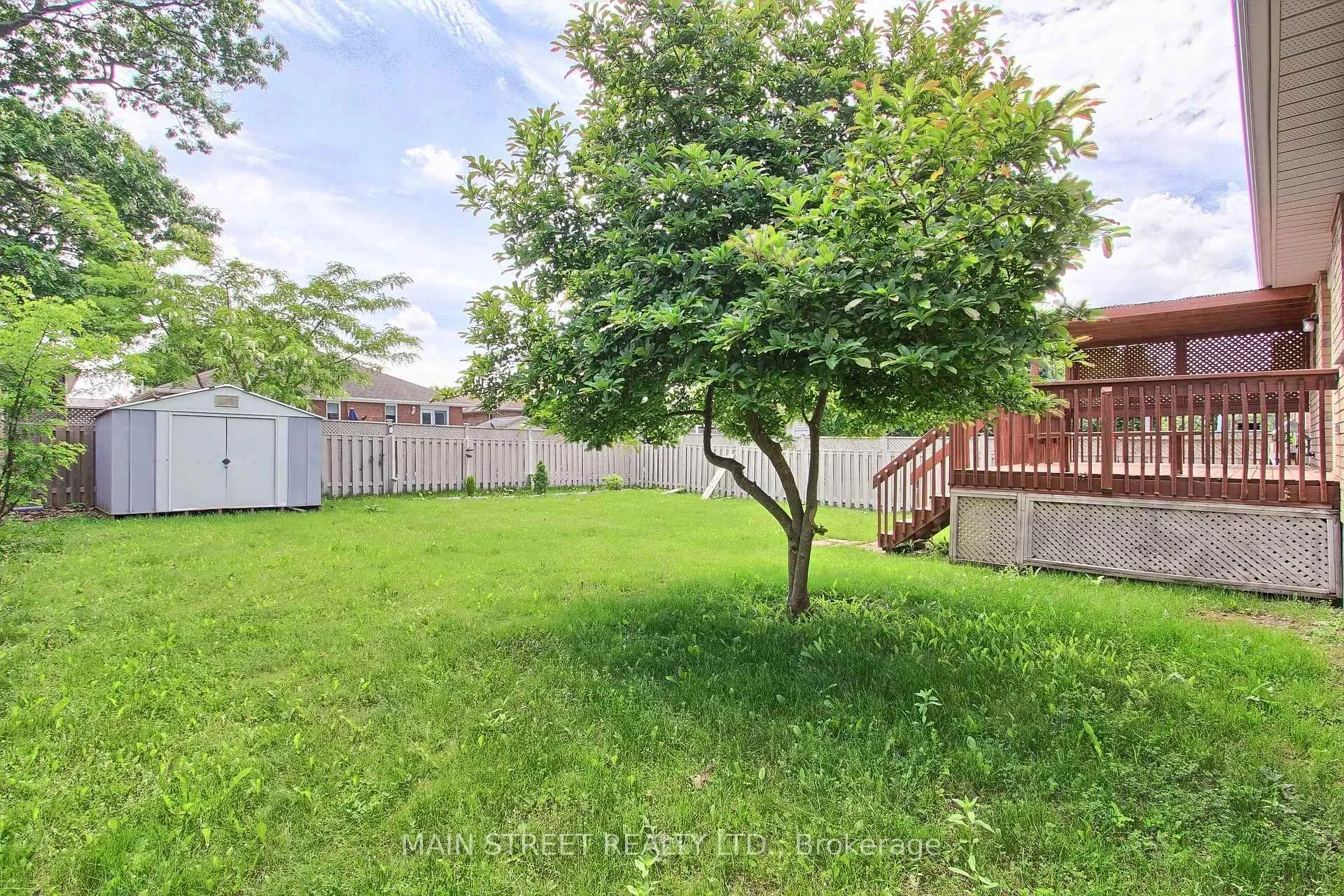 Photo 33 of 128 Emms Drive, Barrie, Holly — HOMEH