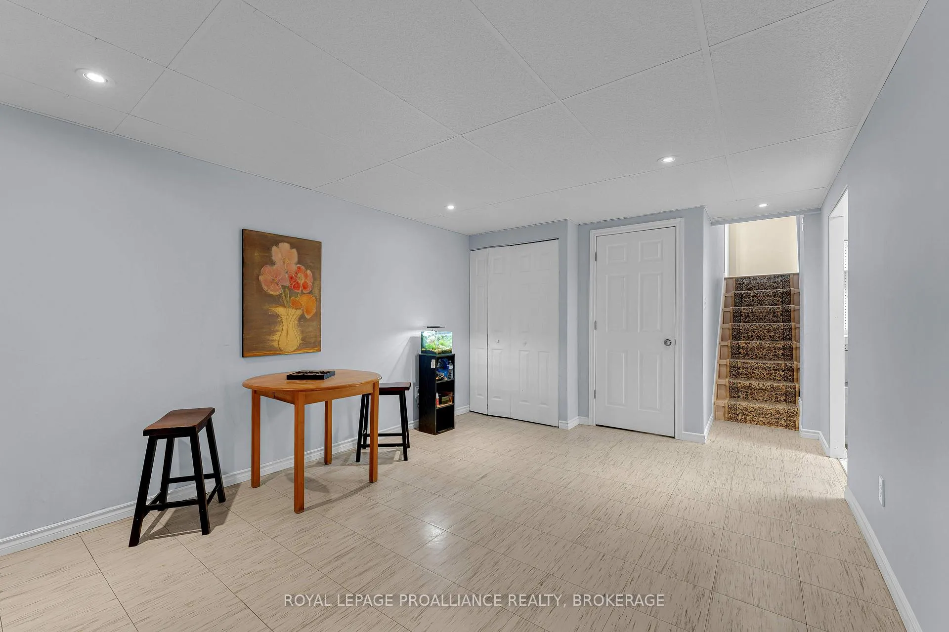 Photo 33 of 10 Crerar Boulevard, Kingston, City Southwest — HOMEH