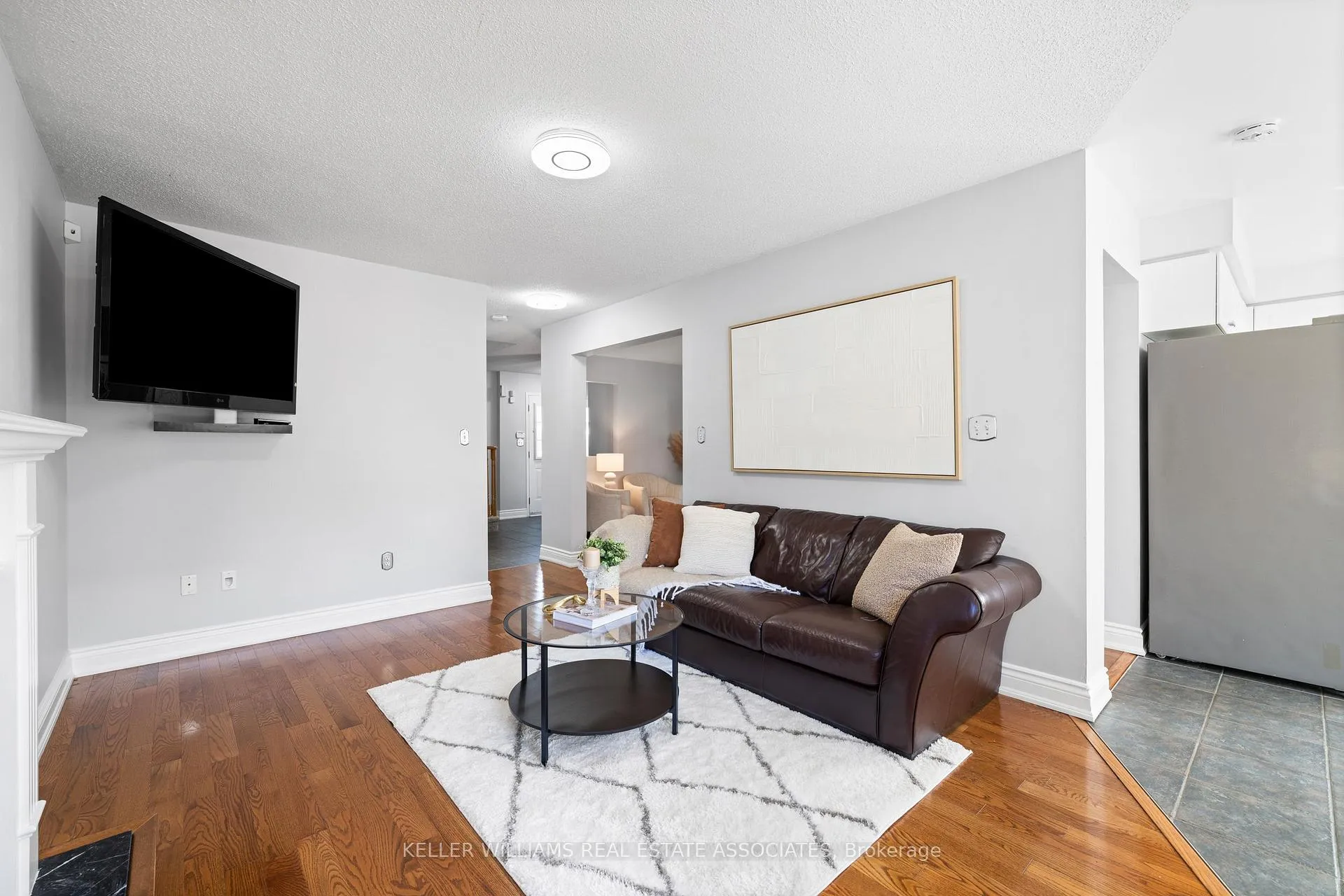 Photo 9 of 1448 Forest Street, Innisfil, Alcona — HOMEH