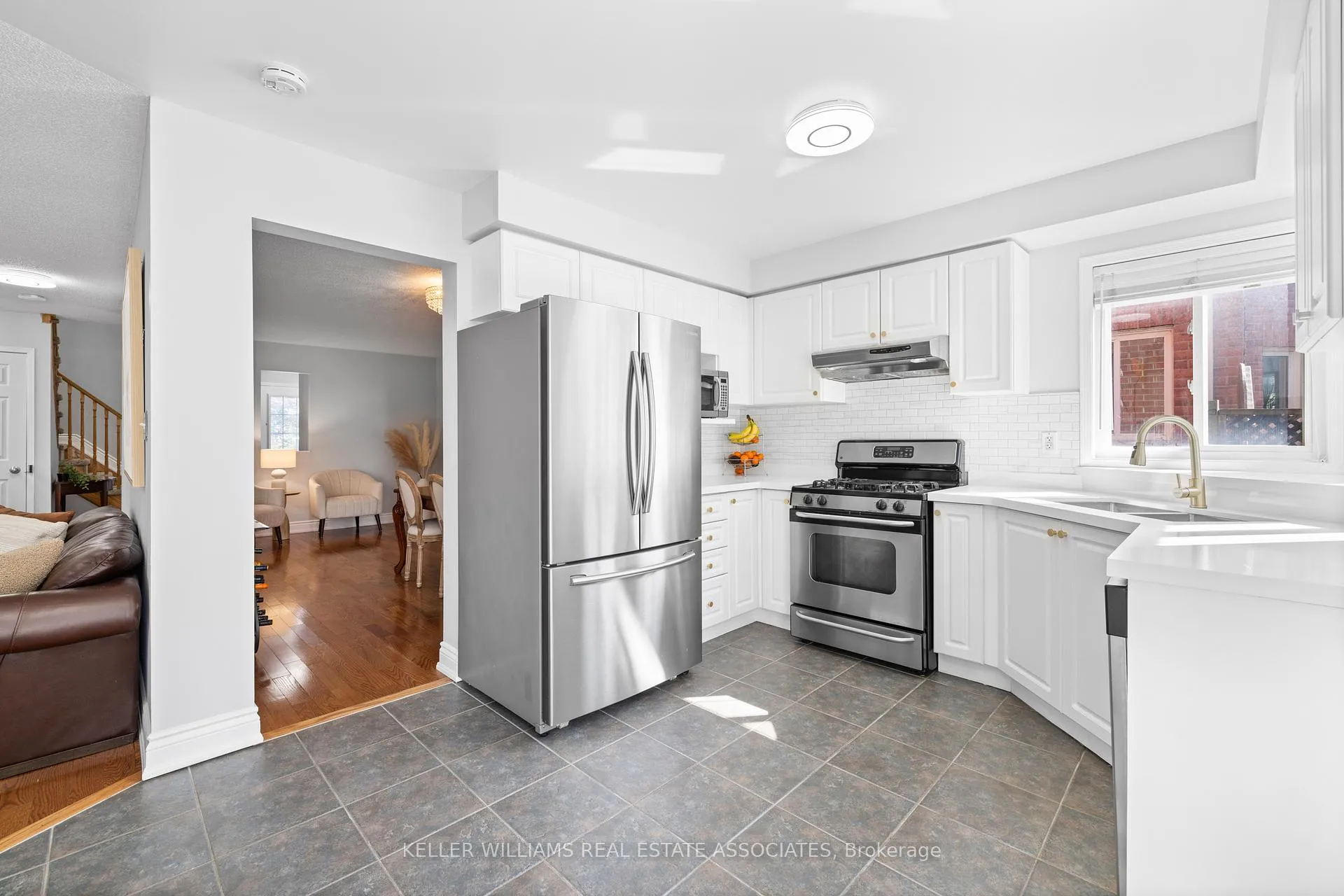 Photo 12 of 1448 Forest Street, Innisfil, Alcona — HOMEH