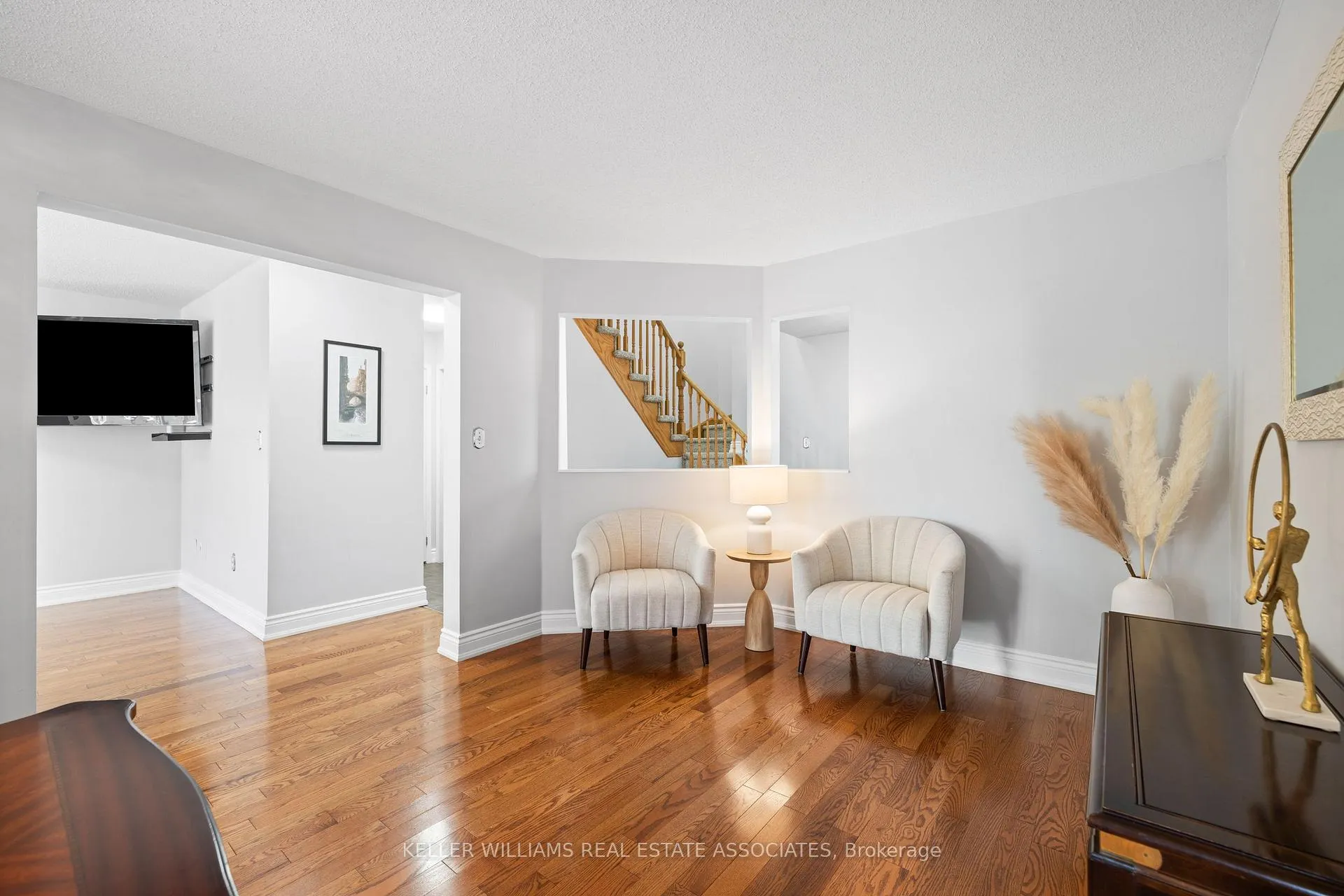 Photo 16 of 1448 Forest Street, Innisfil, Alcona — HOMEH