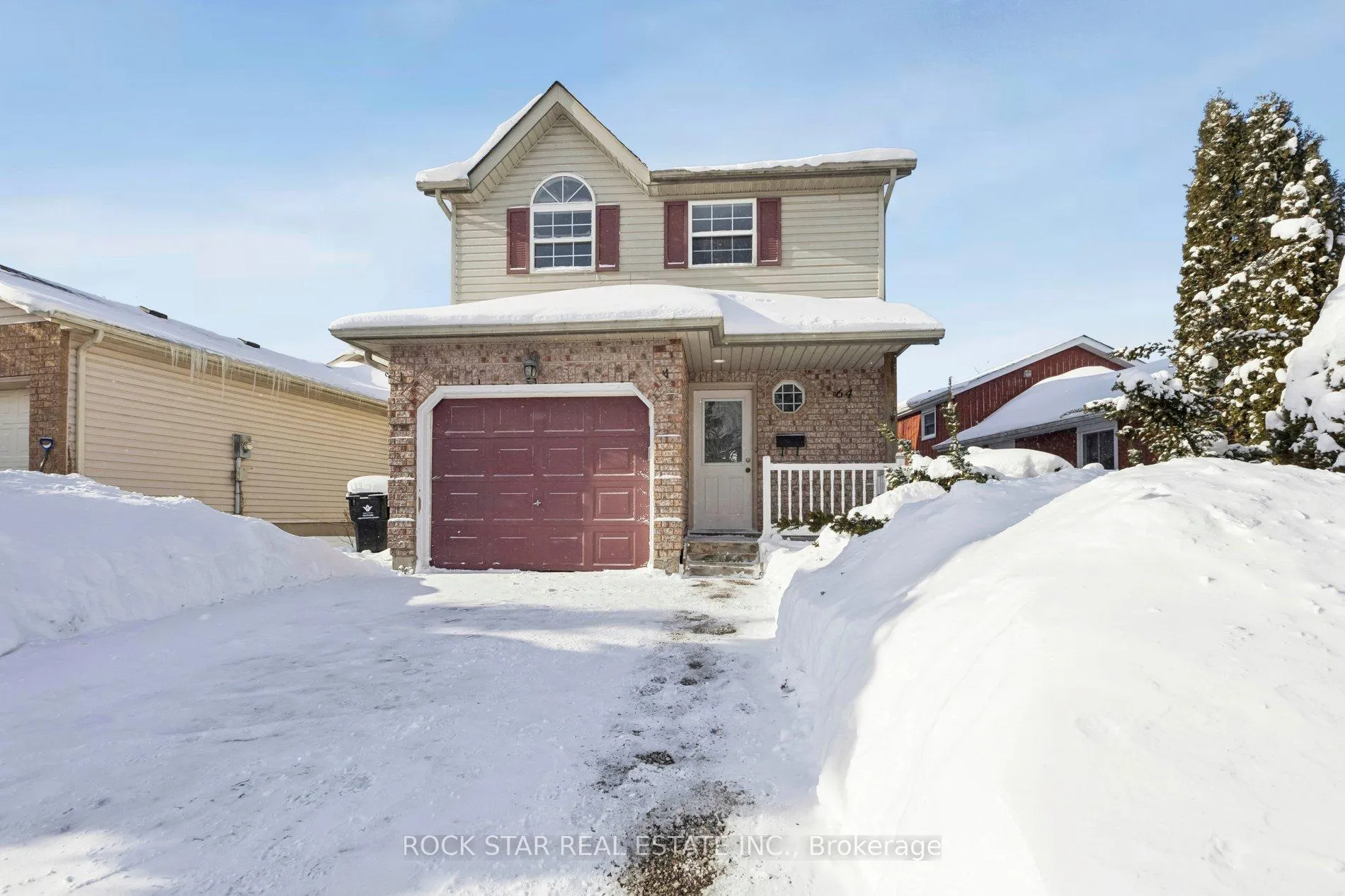 Photo 1 of 64 Dawn Ridge Drive, Kitchener — HOMEH