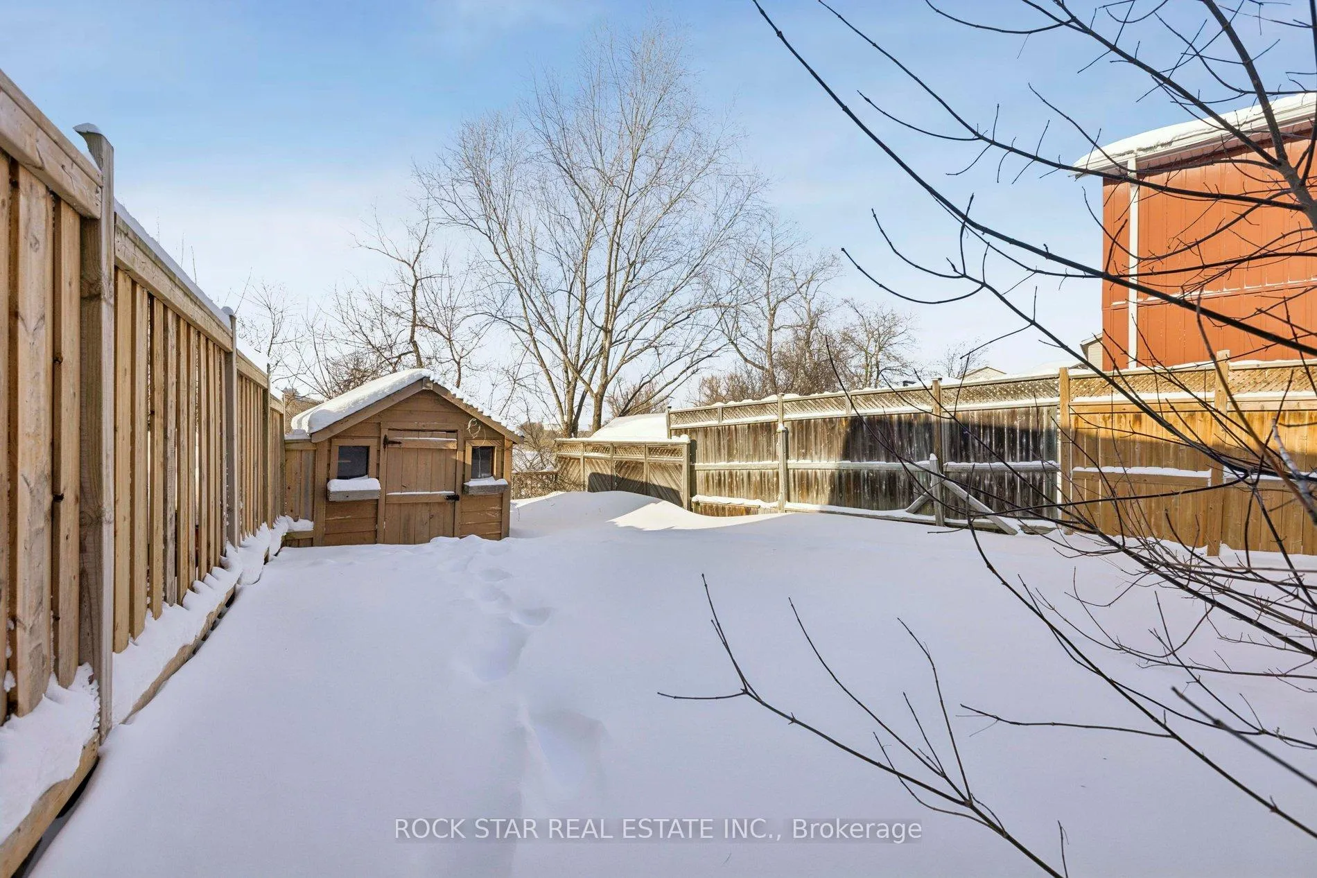 Photo 21 of 64 Dawn Ridge Drive, Kitchener — HOMEH
