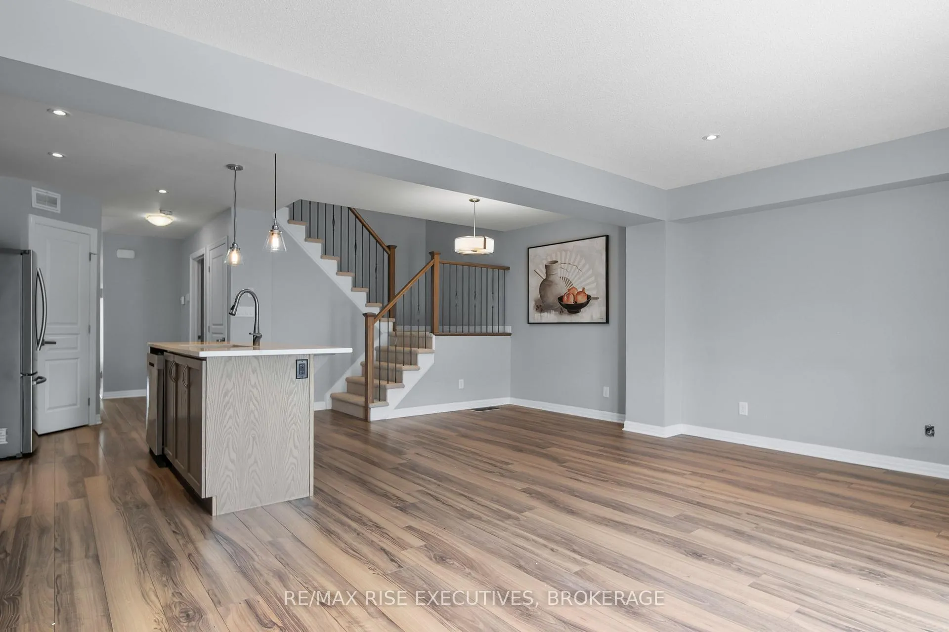 Photo 16 of 1369 Tremont Drive, Kingston, City Northwest — HOMEH