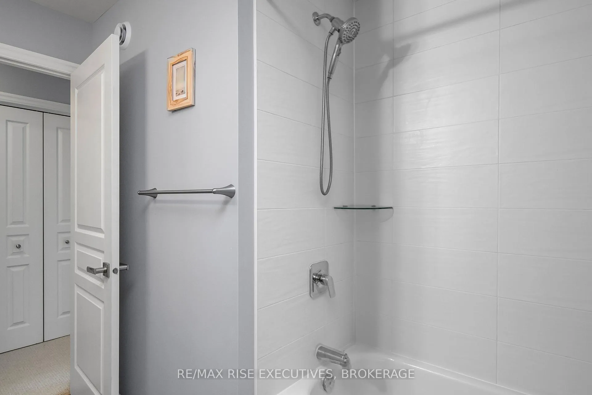 Photo 29 of 1369 Tremont Drive, Kingston, City Northwest — HOMEH