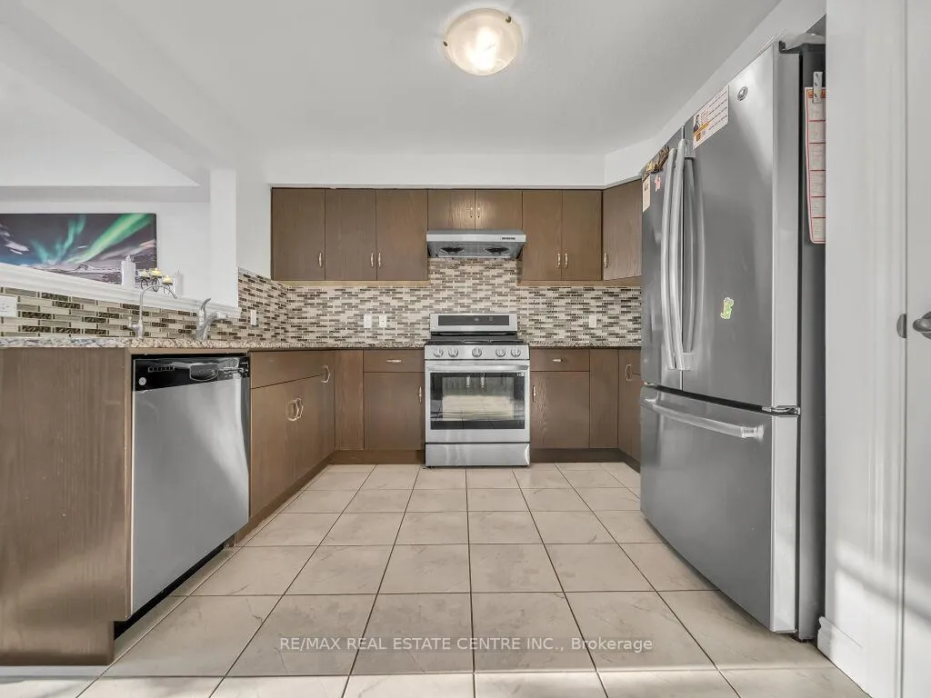 Photo 11 of 144 Summit Ridge Drive, Guelph, Grange Road — HOMEH