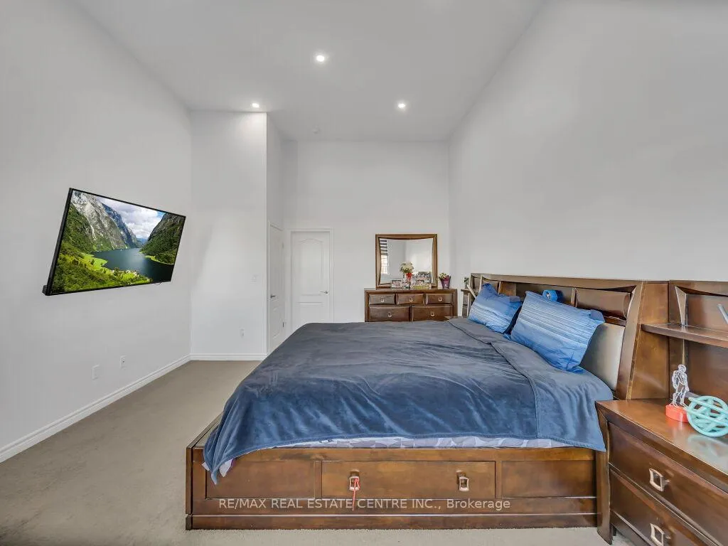 Photo 28 of 144 Summit Ridge Drive, Guelph, Grange Road — HOMEH