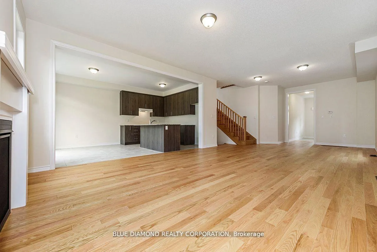 Photo 2 of 637 Fullum Landing, Milton, Cobban — HOMEH