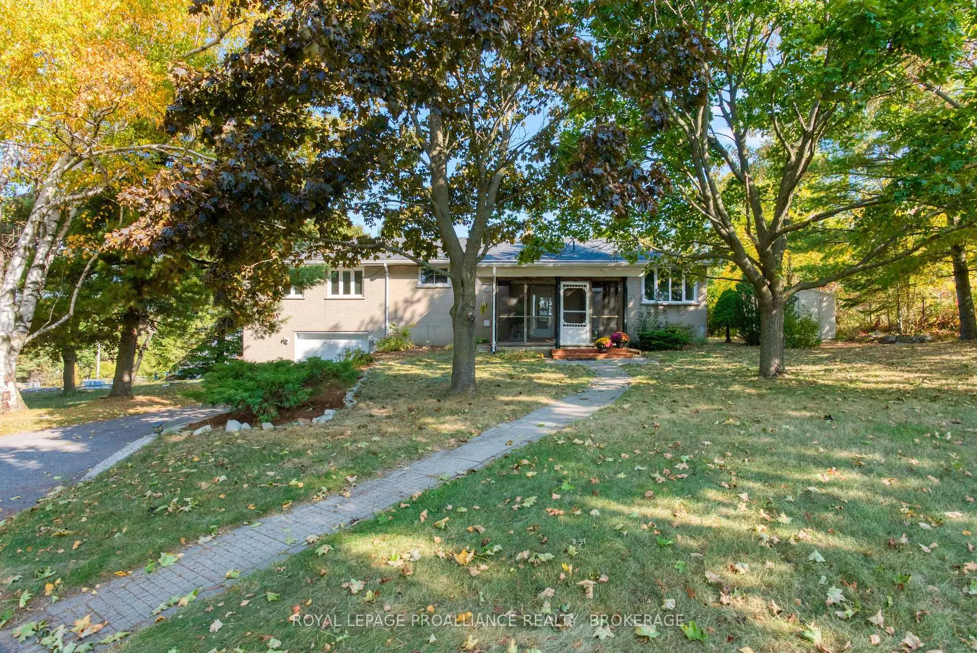 Photo 2 of 2851B Rutledge Road, Frontenac, Frontenac South — HOMEH