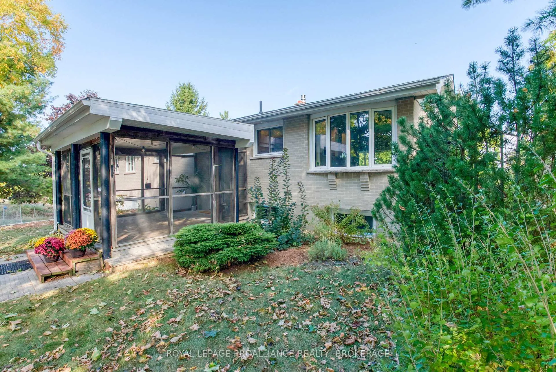 Photo 4 of 2851B Rutledge Road, Frontenac, Frontenac South — HOMEH