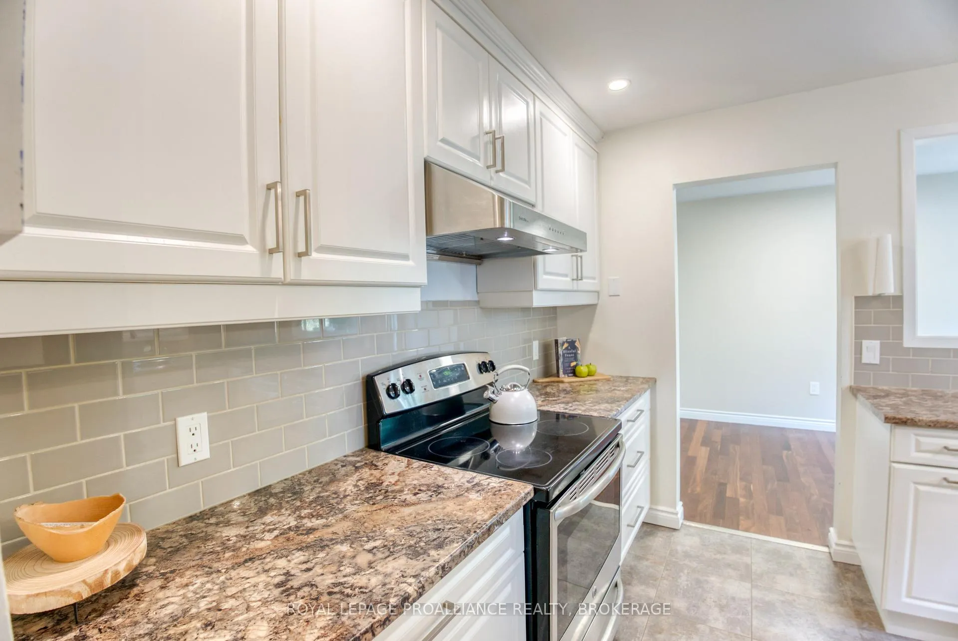 Photo 13 of 2851B Rutledge Road, Frontenac, Frontenac South — HOMEH