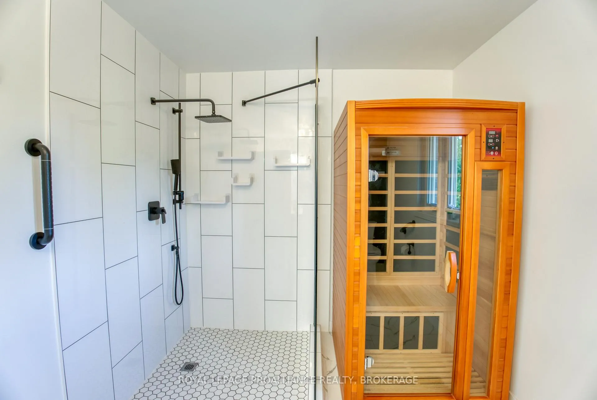 Photo 39 of 2851B Rutledge Road, Frontenac, Frontenac South — HOMEH