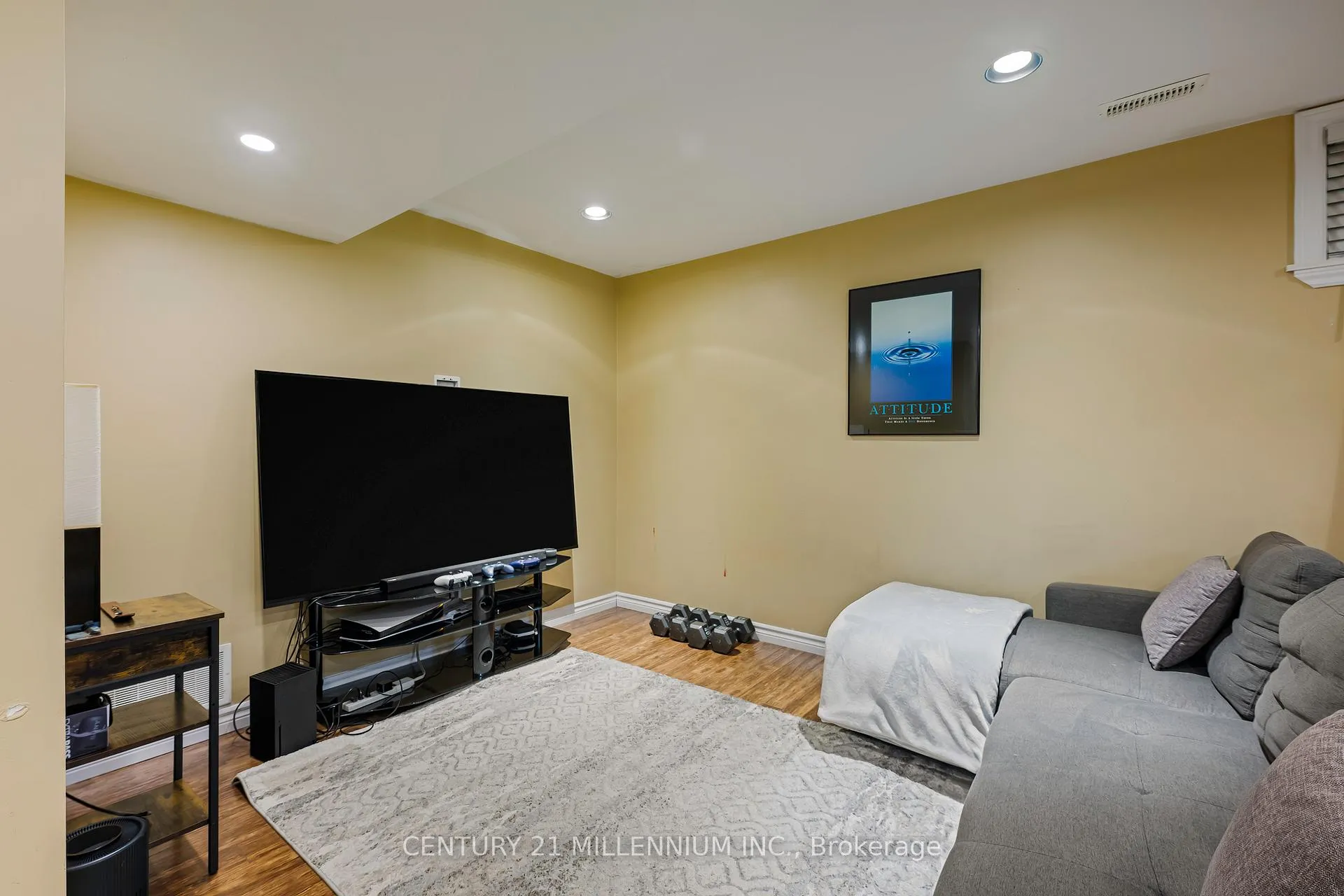 Photo 32 of 108 Silk Drive, Shelburne — HOMEH