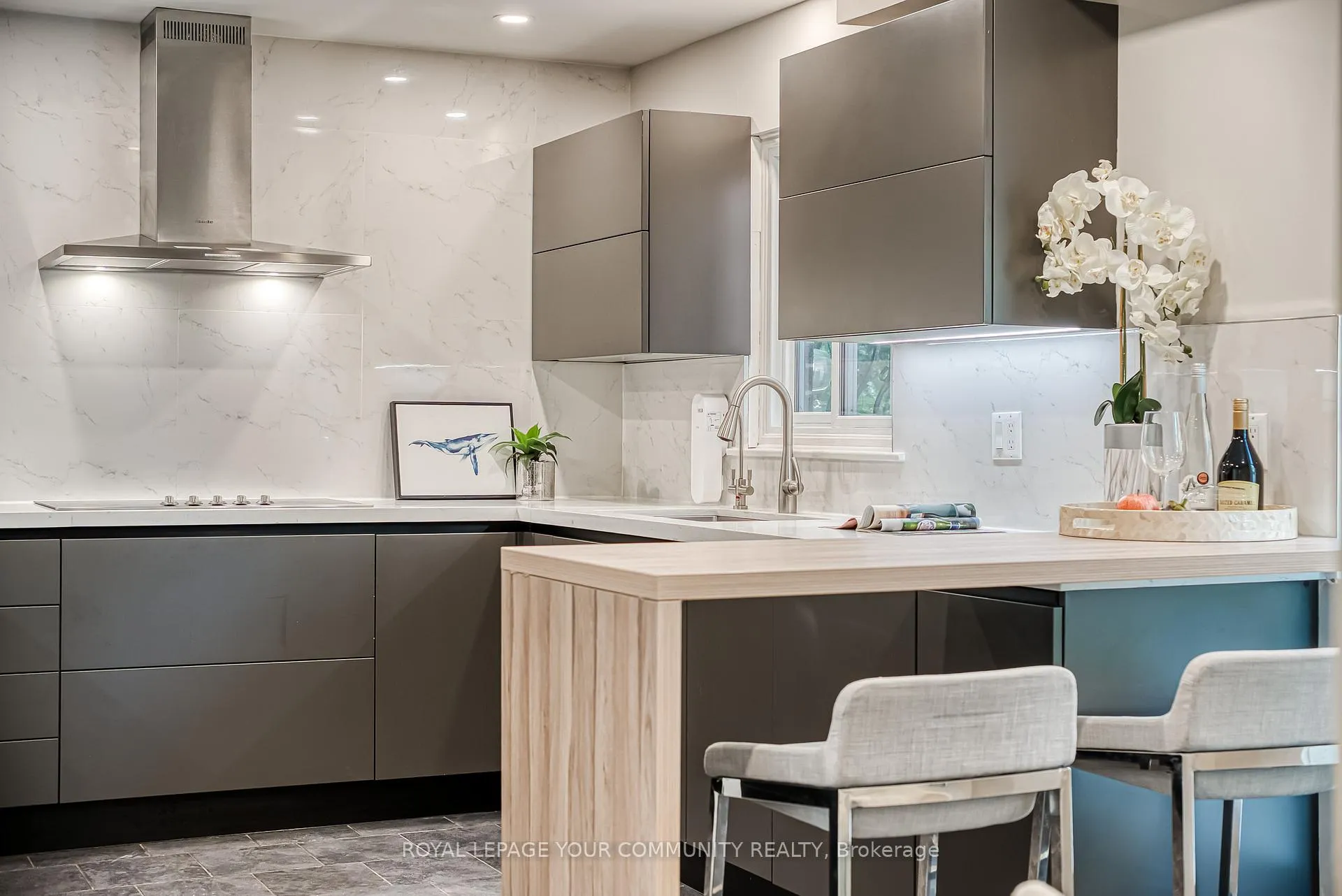Photo 9 of 14 Julia Street, Markham, Thornhill — HOMEH