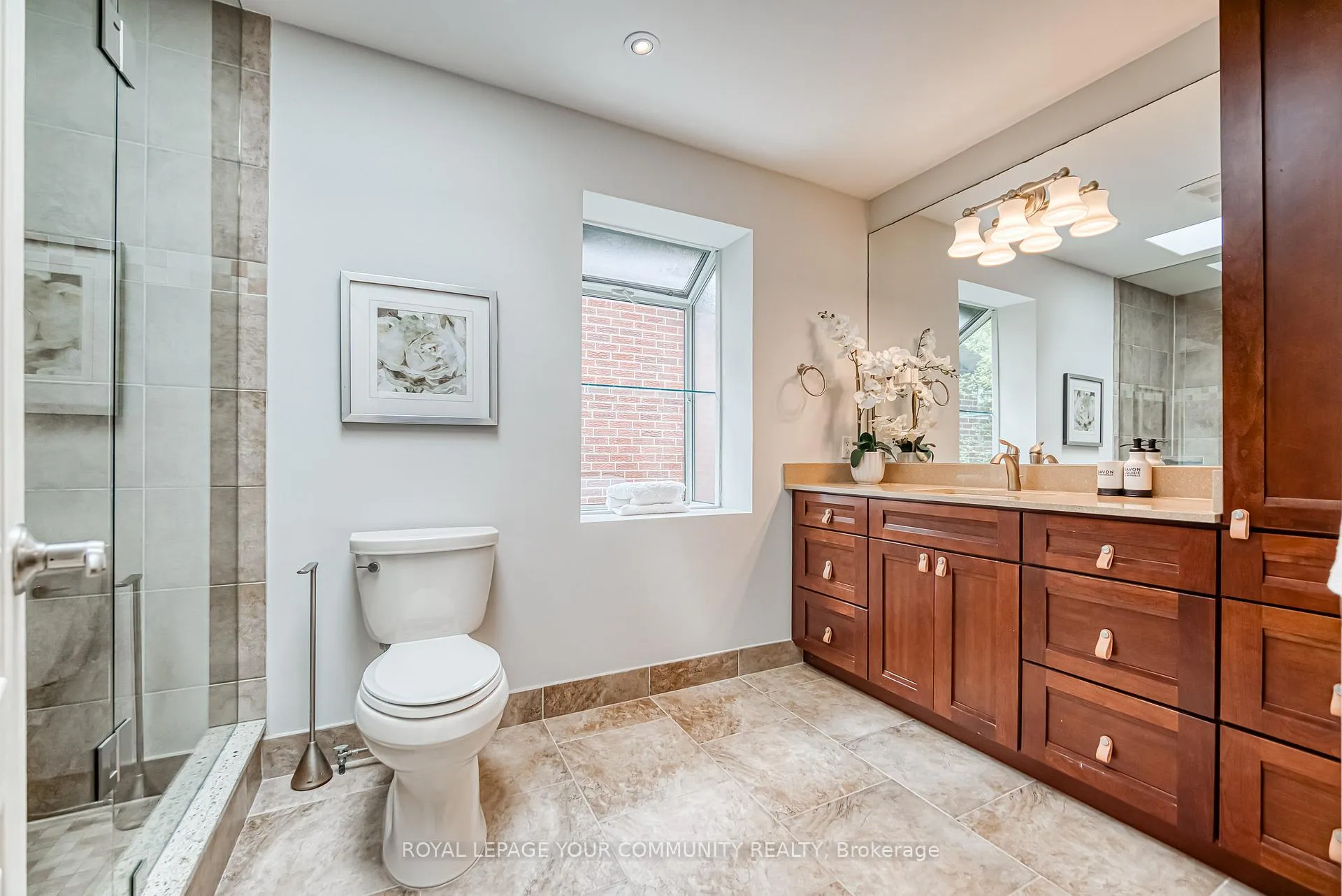Photo 20 of 14 Julia Street, Markham, Thornhill — HOMEH