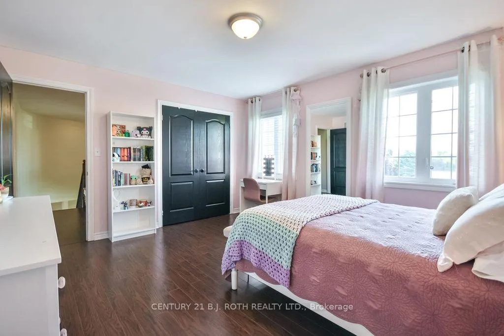 Photo 27 of 63 The Queensway, Barrie, Innis-Shore — HOMEH