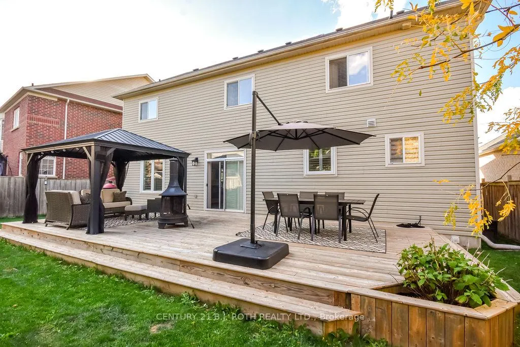 Photo 42 of 63 The Queensway, Barrie, Innis-Shore — HOMEH