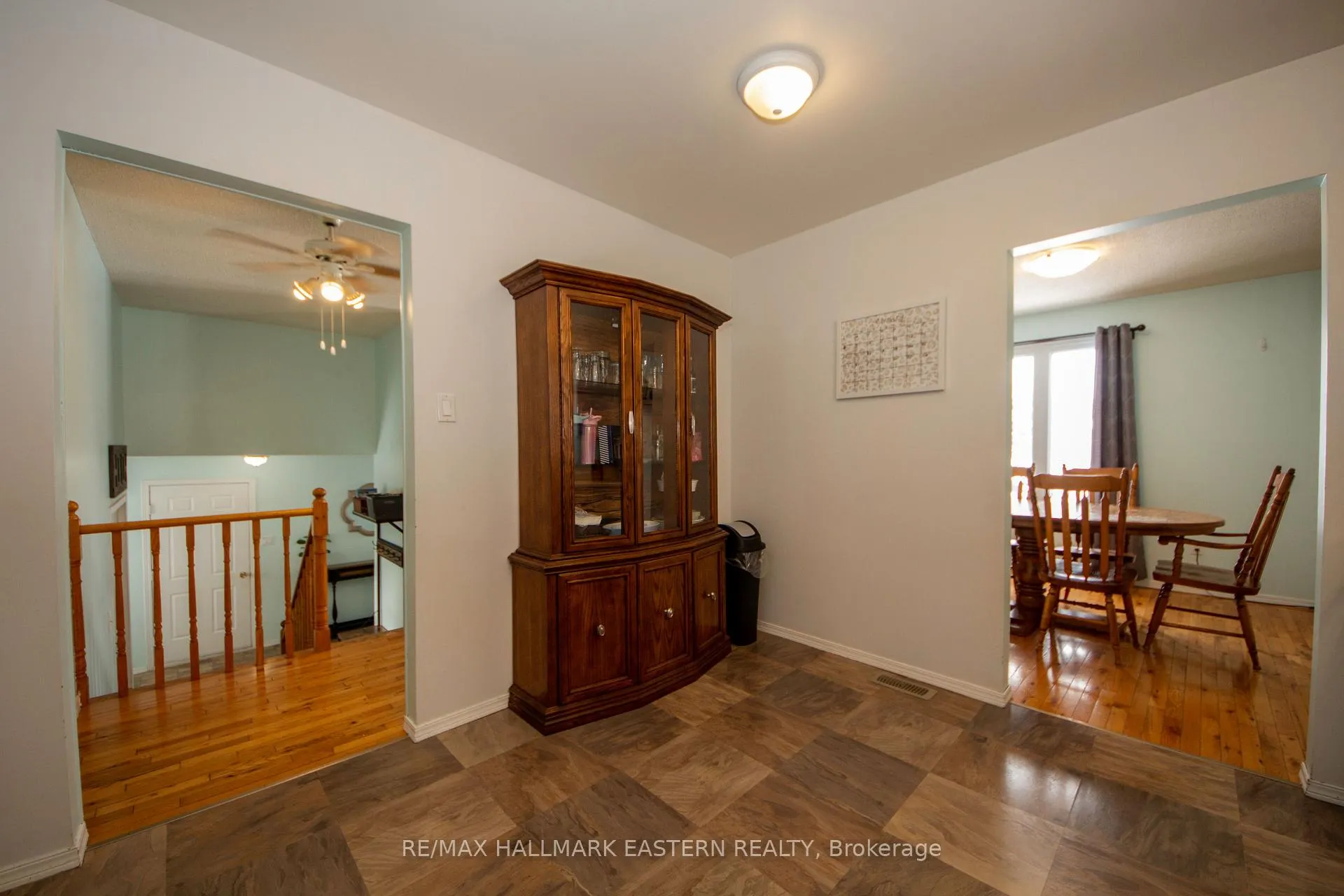 Photo 10 of 2229 Lynhaven Road, Peterborough, Monaghan Ward 2 — HOMEH