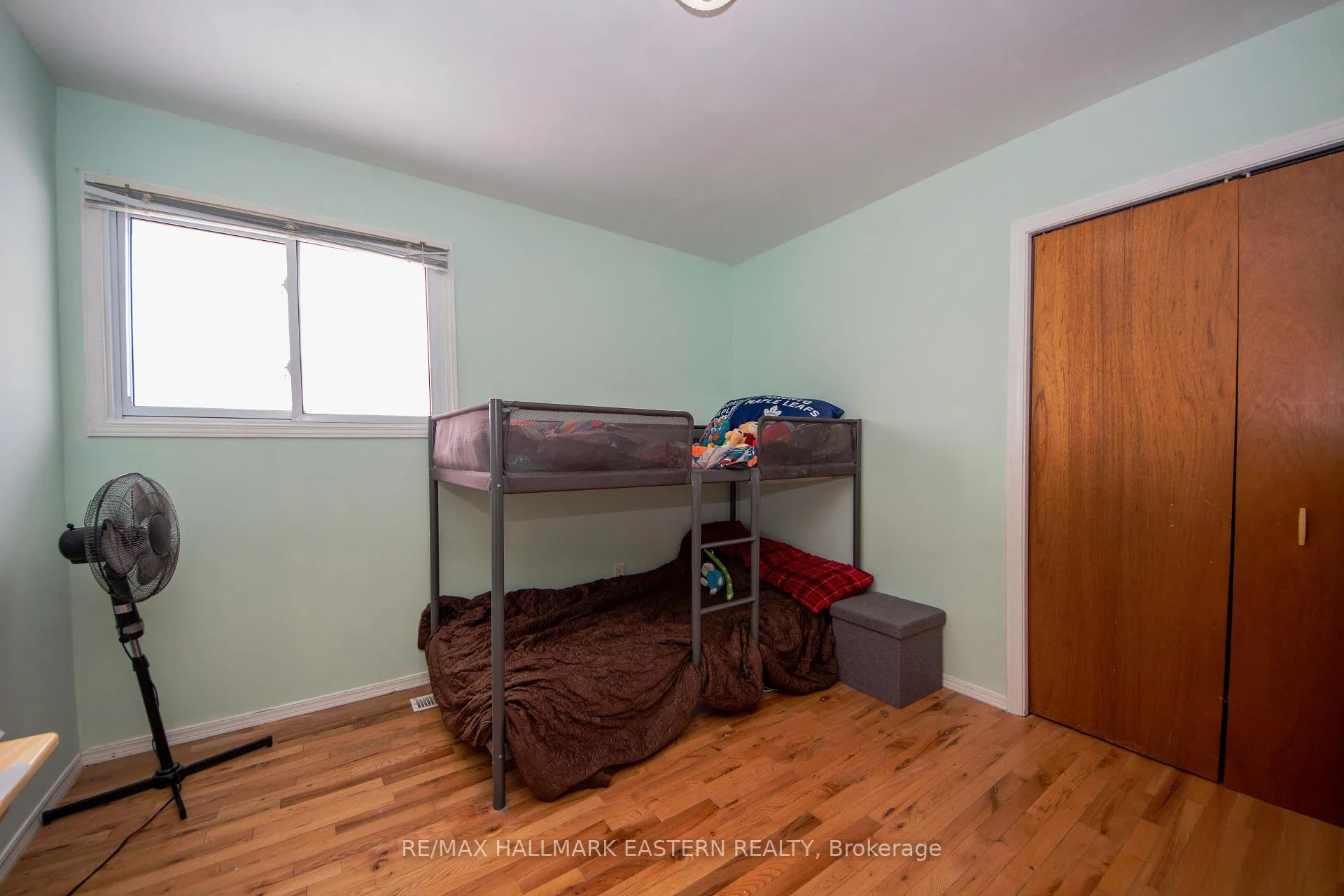 Photo 19 of 2229 Lynhaven Road, Peterborough, Monaghan Ward 2 — HOMEH