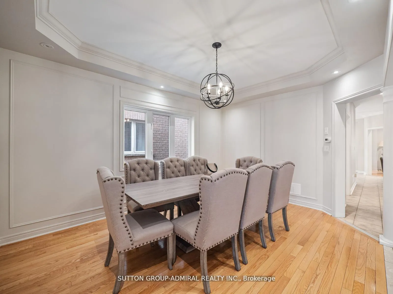 Photo 4 of 192 Chayna Crescent, Vaughan, Patterson — HOMEH