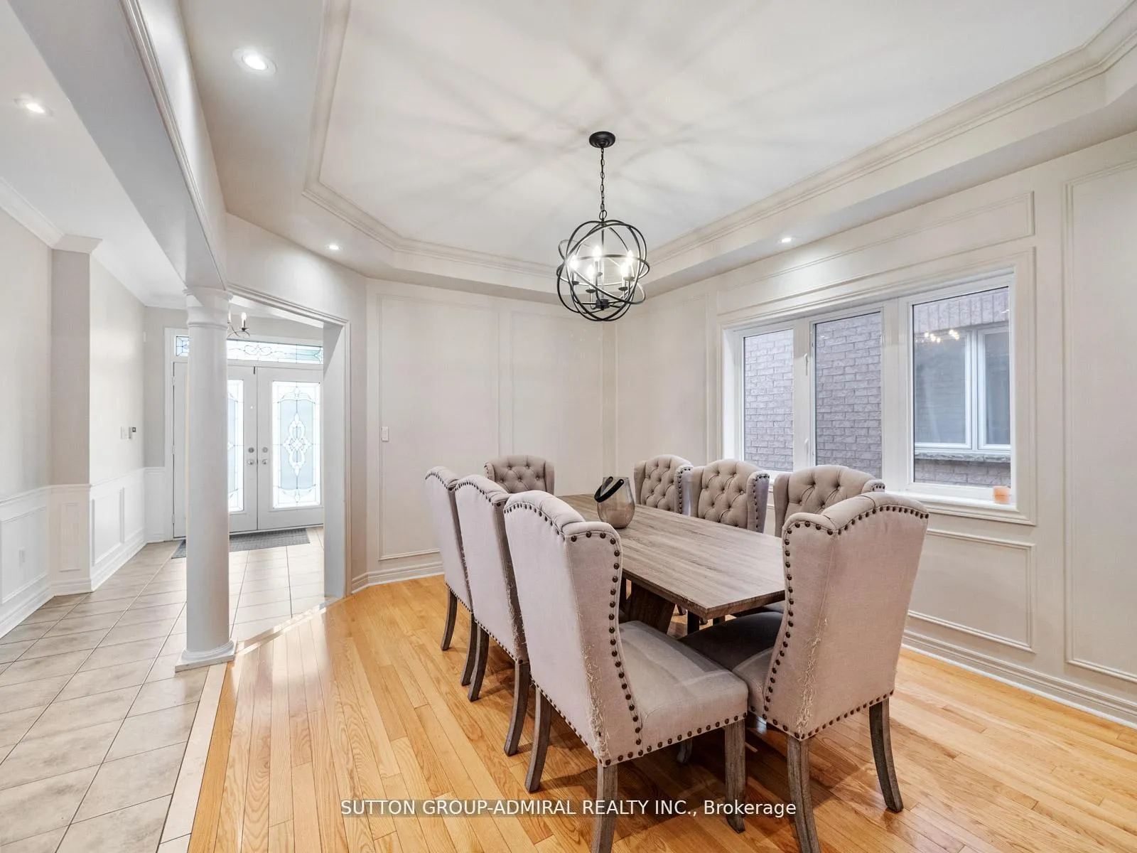 Photo 5 of 192 Chayna Crescent, Vaughan, Patterson — HOMEH