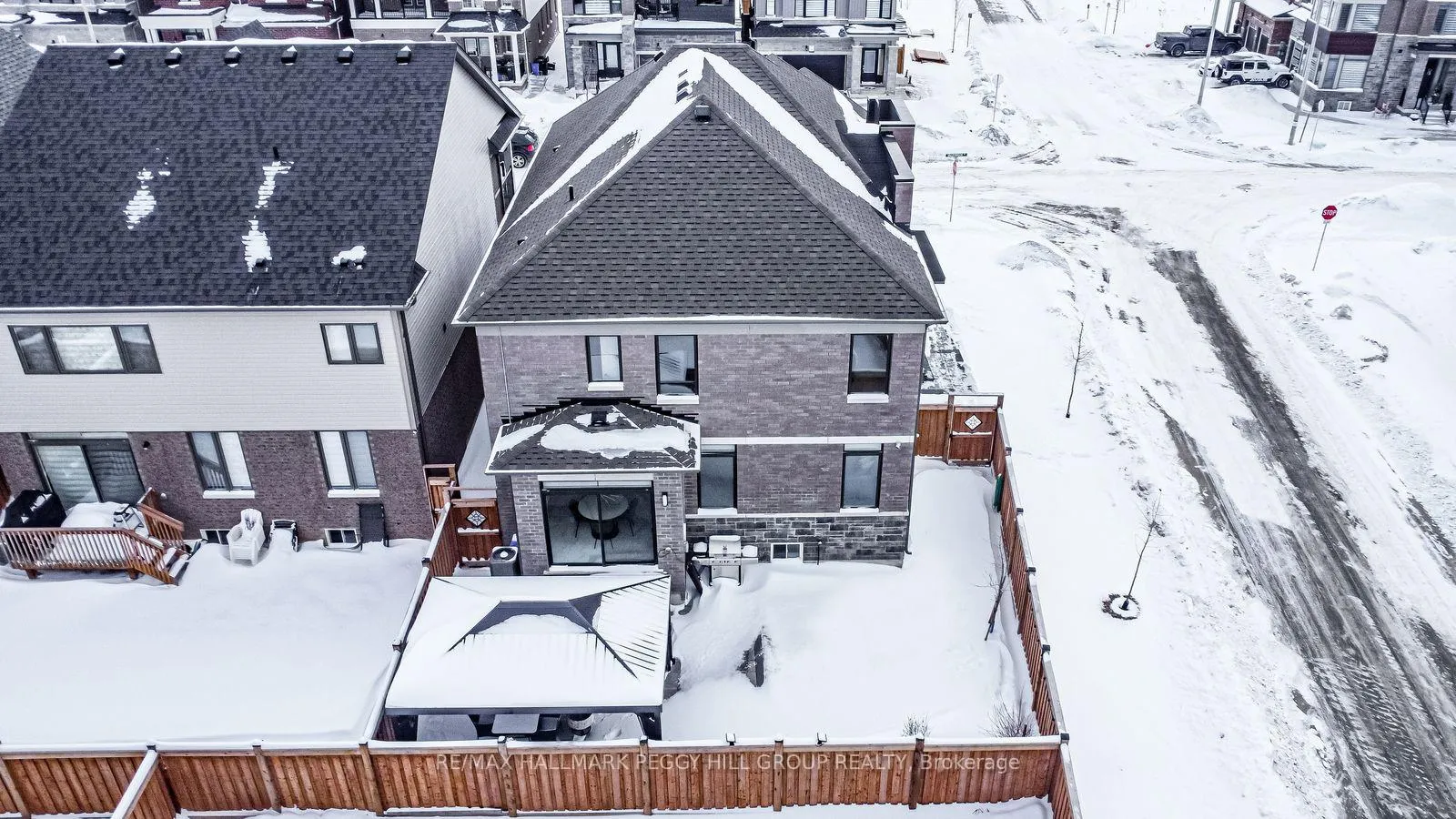Photo 17 of 12 Valleybrook Road, Barrie, Rural Barrie Southeast — HOMEH