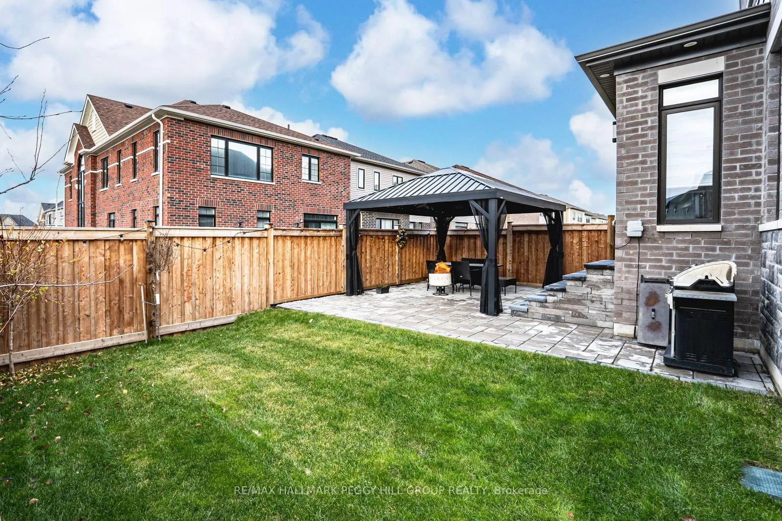 Photo 18 of 12 Valleybrook Road, Barrie, Rural Barrie Southeast — HOMEH