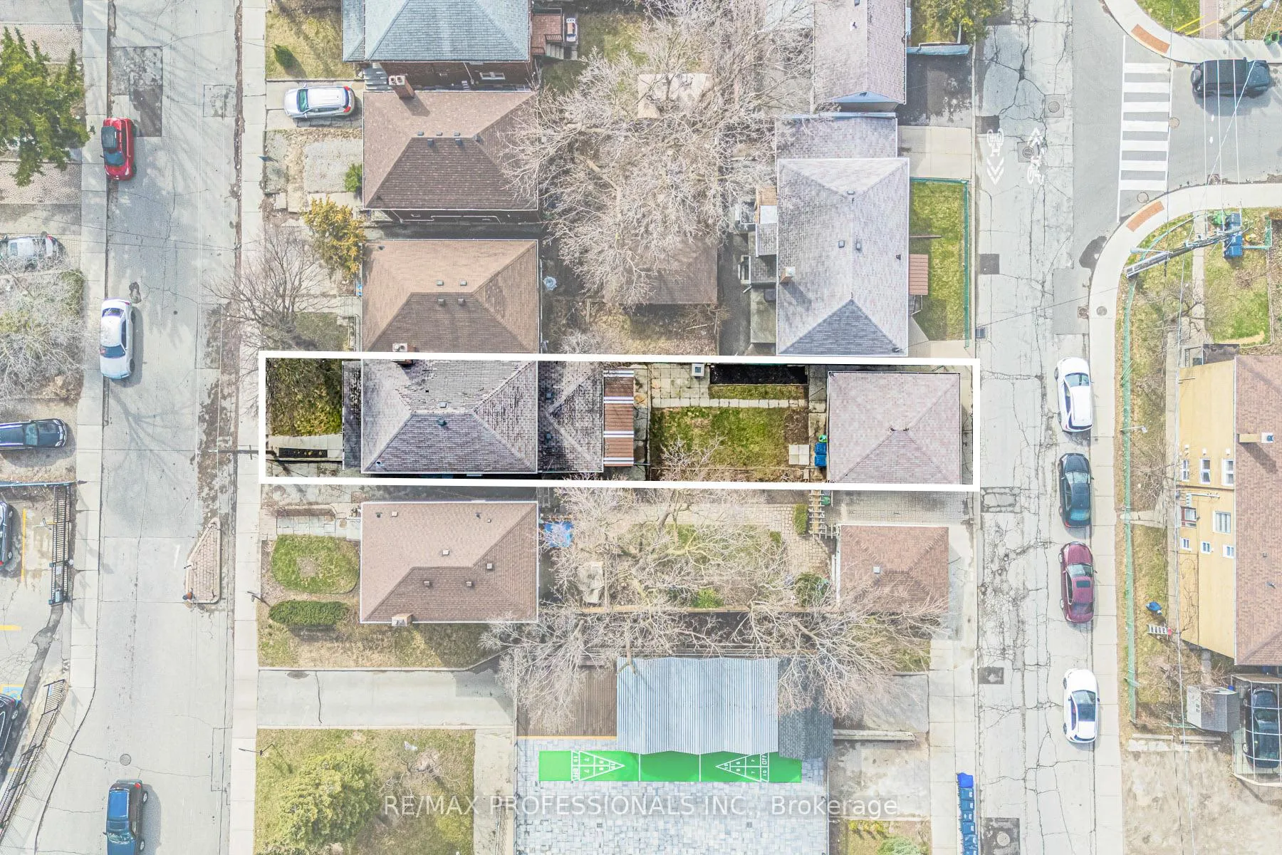 Photo 3 of 560 Atlas Avenue, Toronto, Oakwood Village — HOMEH