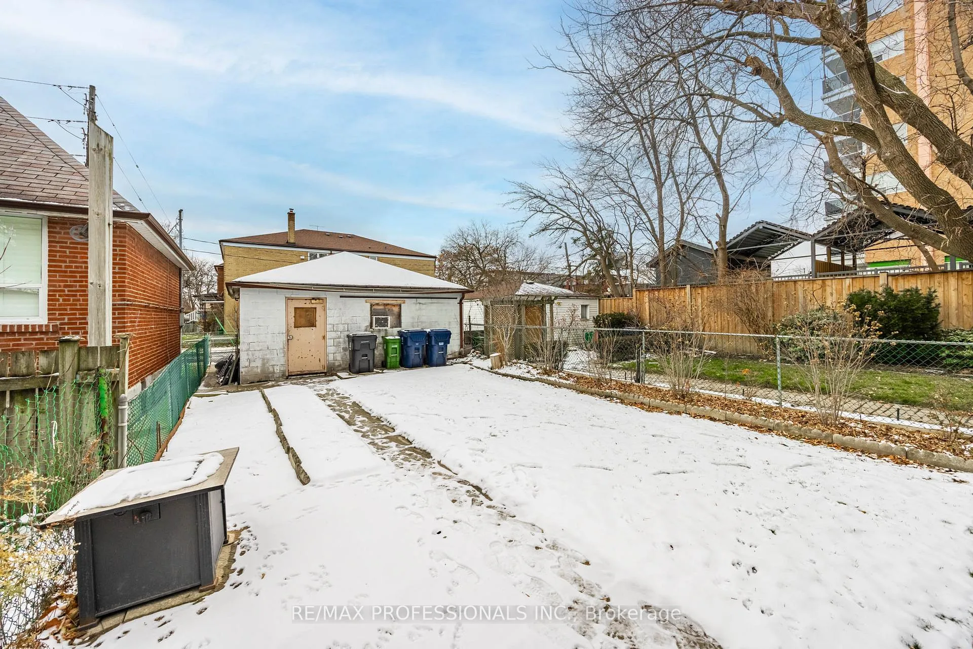 Photo 24 of 560 Atlas Avenue, Toronto, Oakwood Village — HOMEH