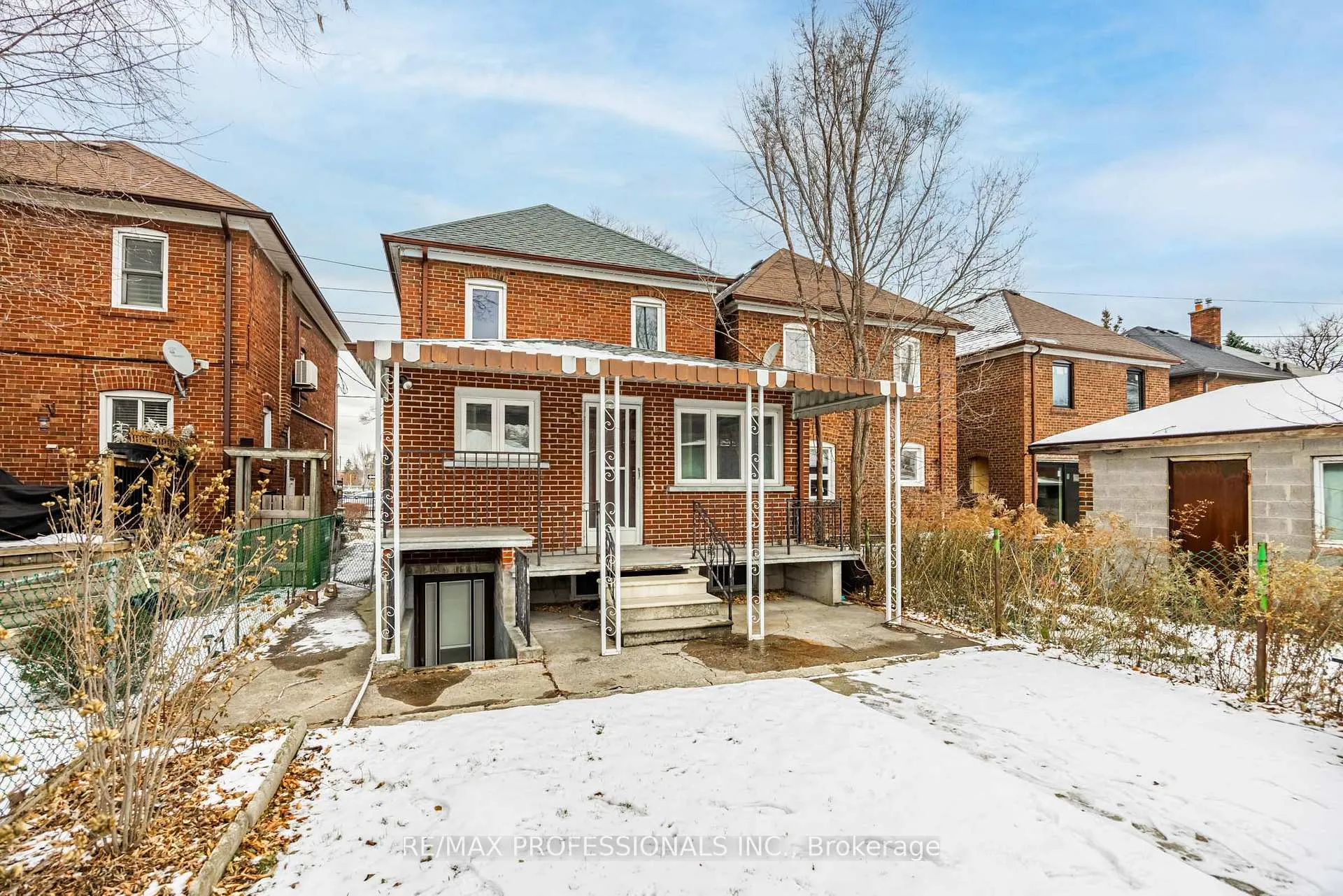 Photo 26 of 560 Atlas Avenue, Toronto, Oakwood Village — HOMEH