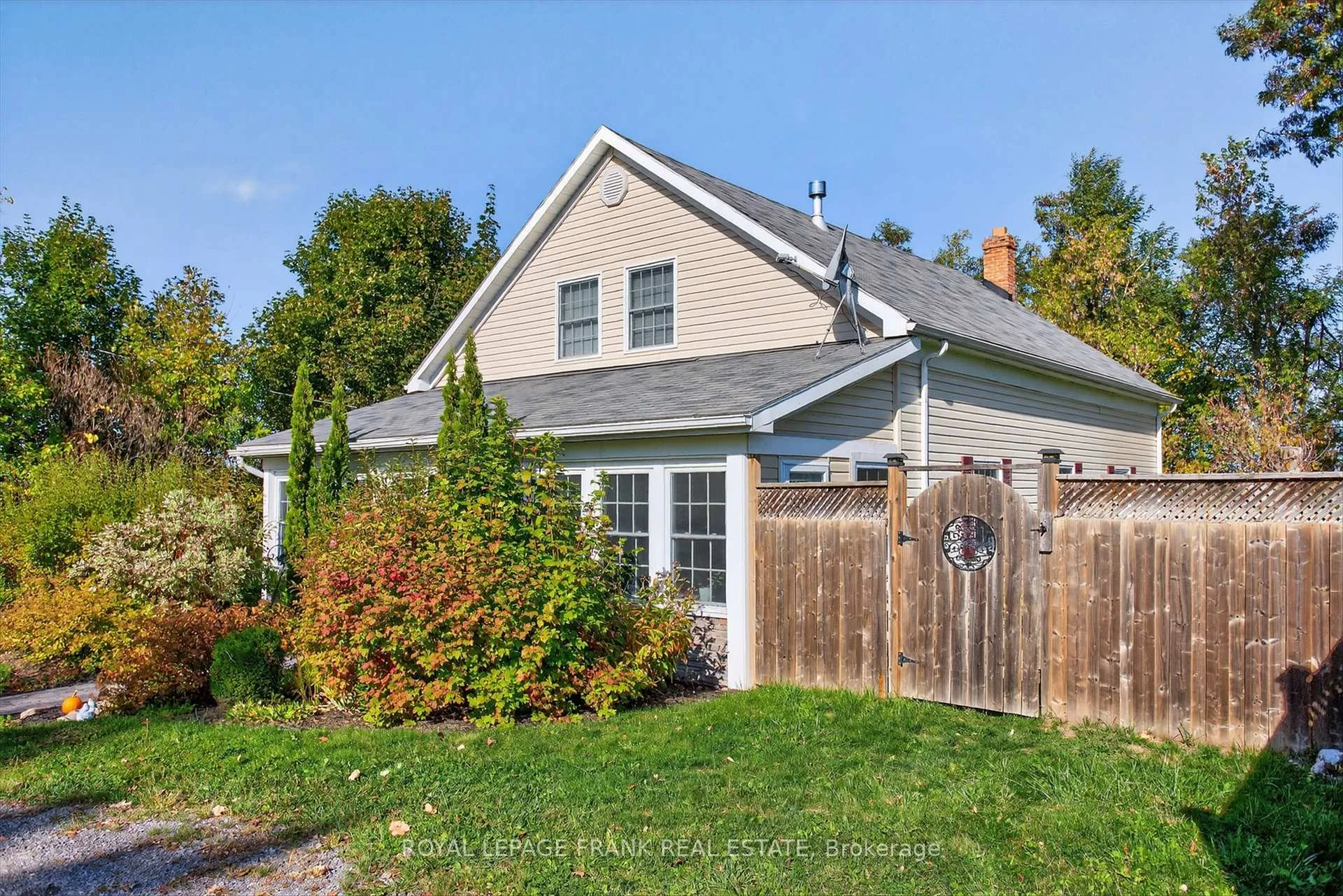 Photo 2 of 2648 Dummer-Asphodel Road, Douro-Dummer — HOMEH