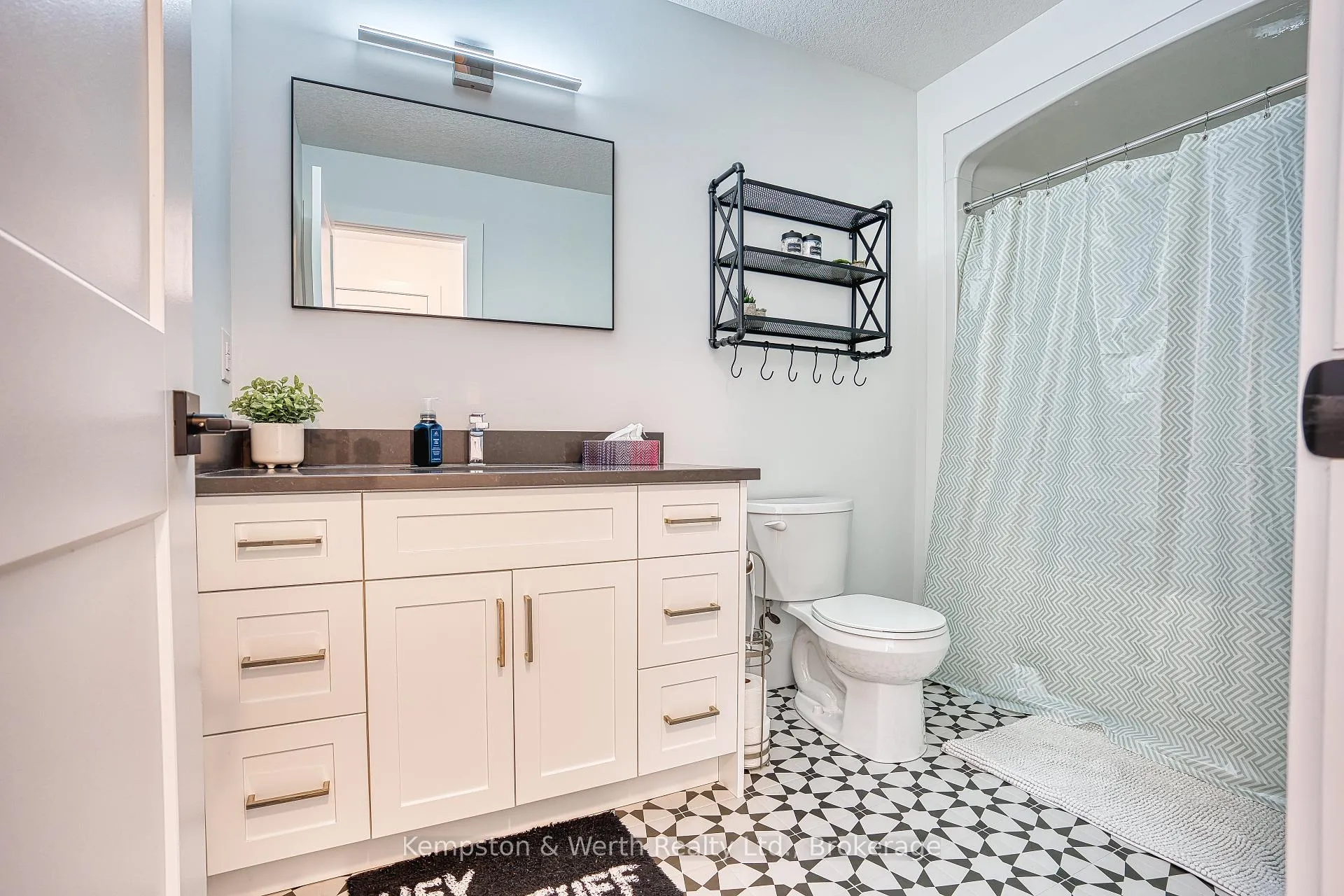 Photo 46 of 1034 Walton Avenue N, North Perth, Wallace — HOMEH